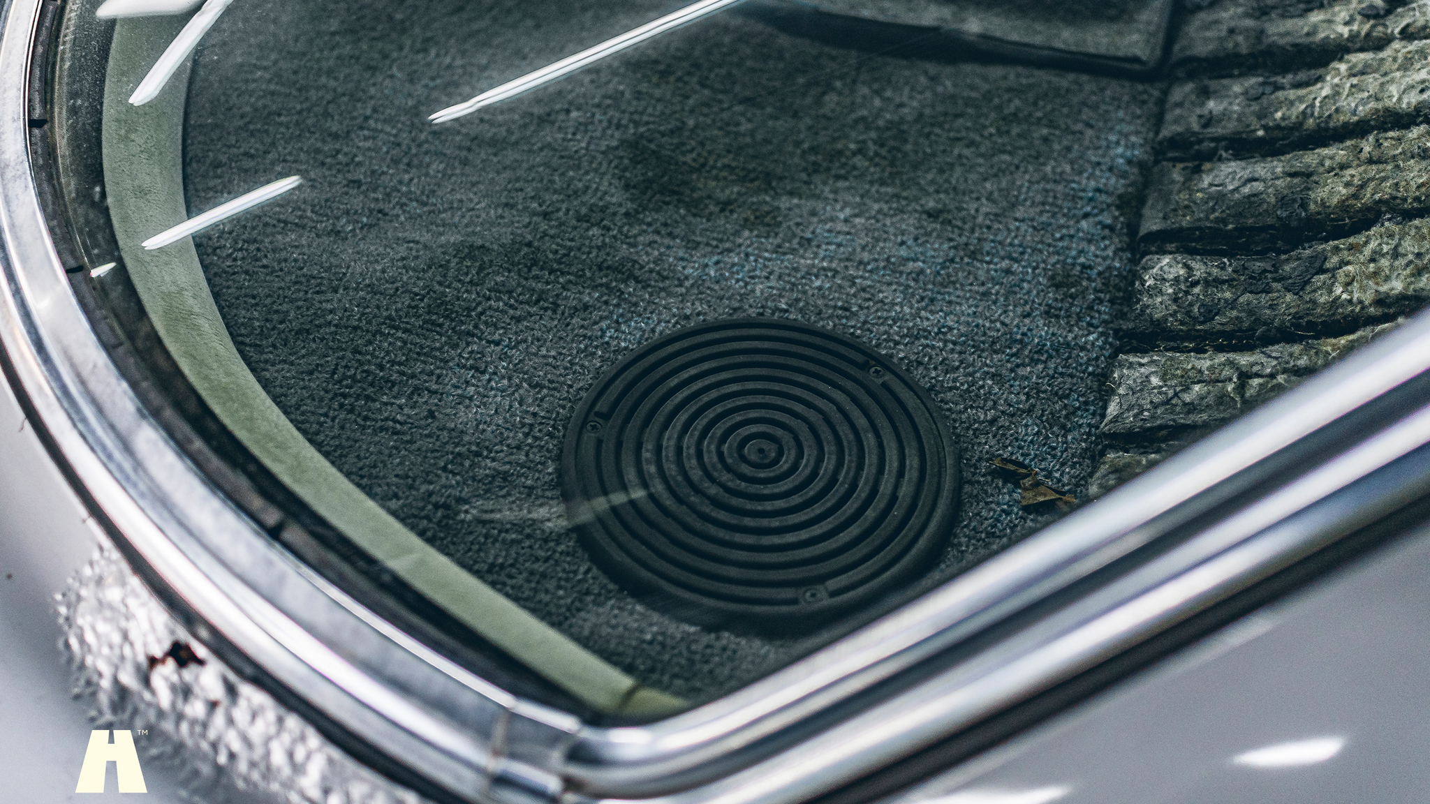 Aussenfoto 1974 Mercedes SLC450 Project