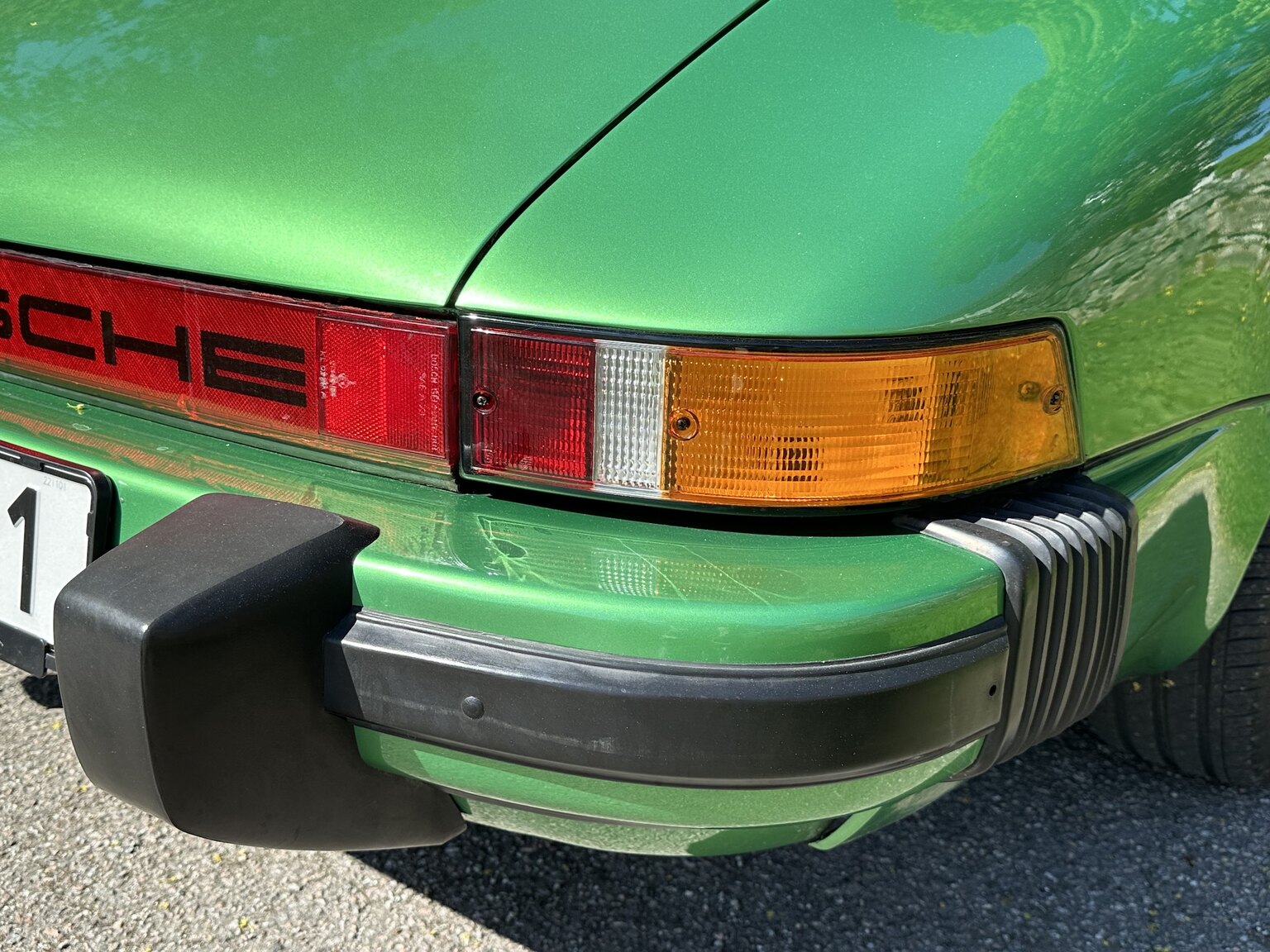 Exteriörbild på 1975 Porsche 911