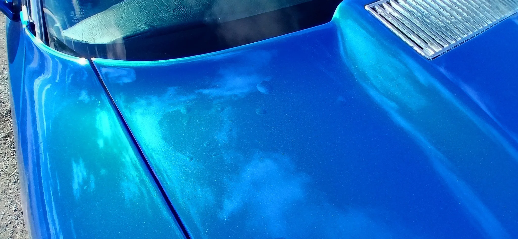 Exterior image of 1974 Chevrolet Corvette Stingray Convertible C3 (28)