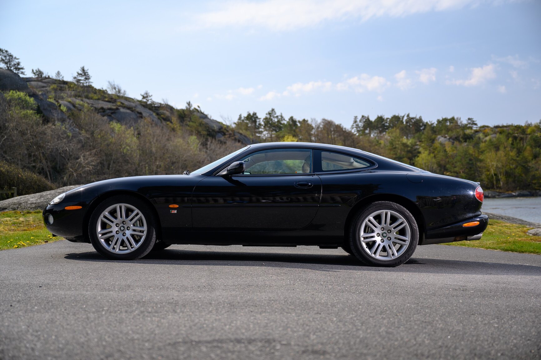 Exterior image of 2003 Jaguar XKR
