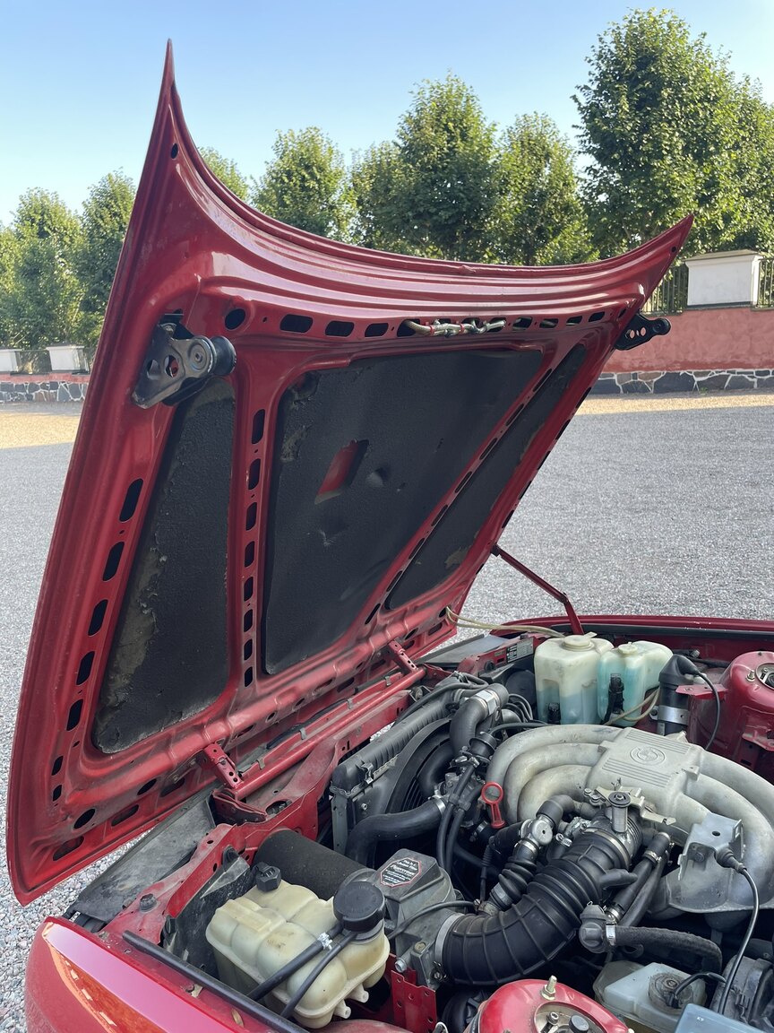 1987 BMW 320i, Mekanik