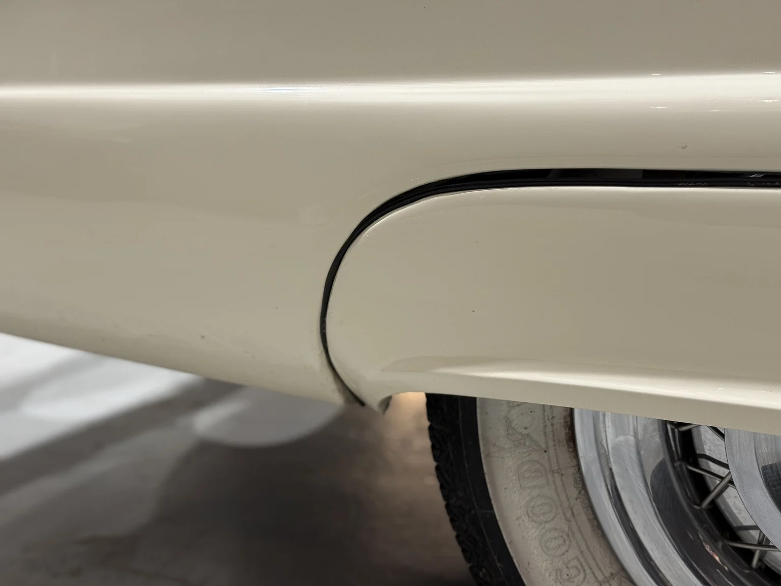 Aussenfoto 1956 Ford Fairlane Sunliner V8 5.1 (73)