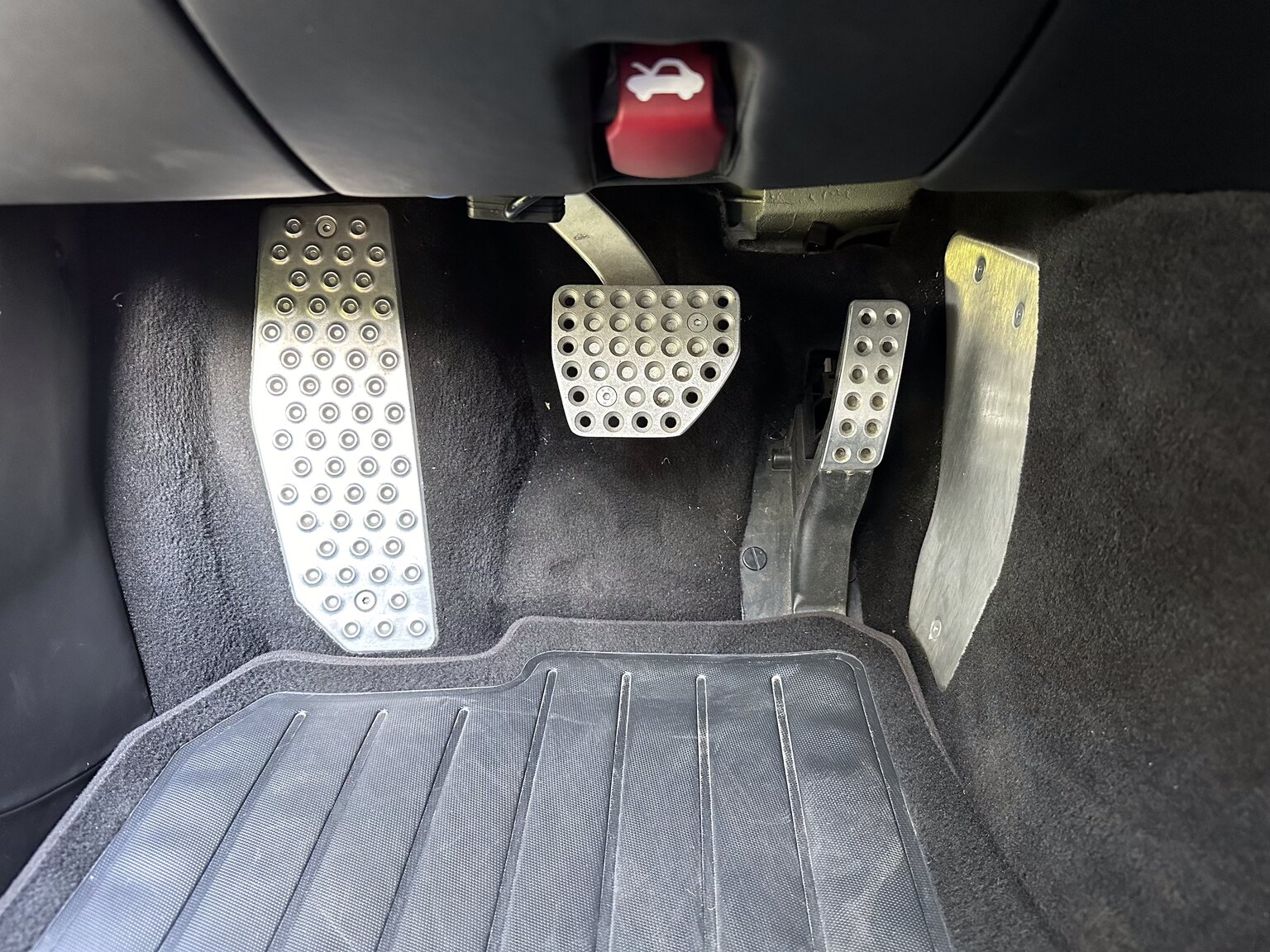 Interior image of 2013 Ferrari F12 Berlinetta