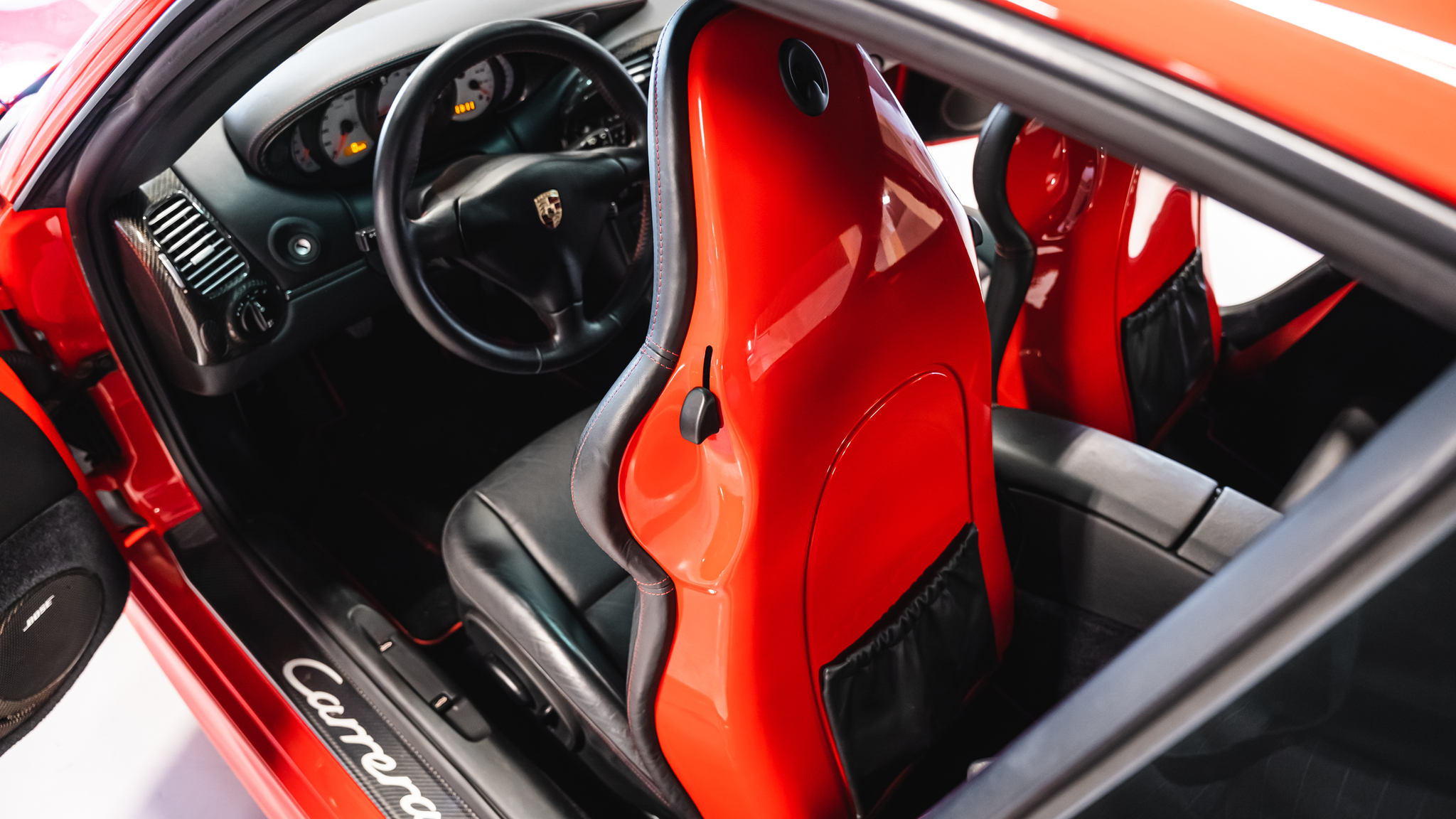 Innenraumfoto von 2003 Porsche 996 Carrera 2
