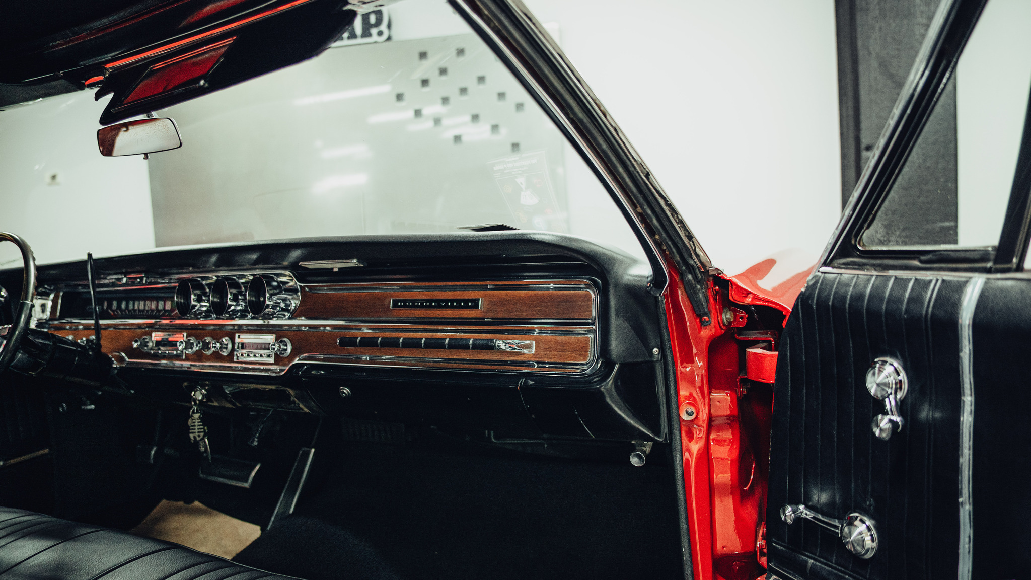 Interiörbild 1965 Pontiac Bonneville Cabriolet 6.4 V8