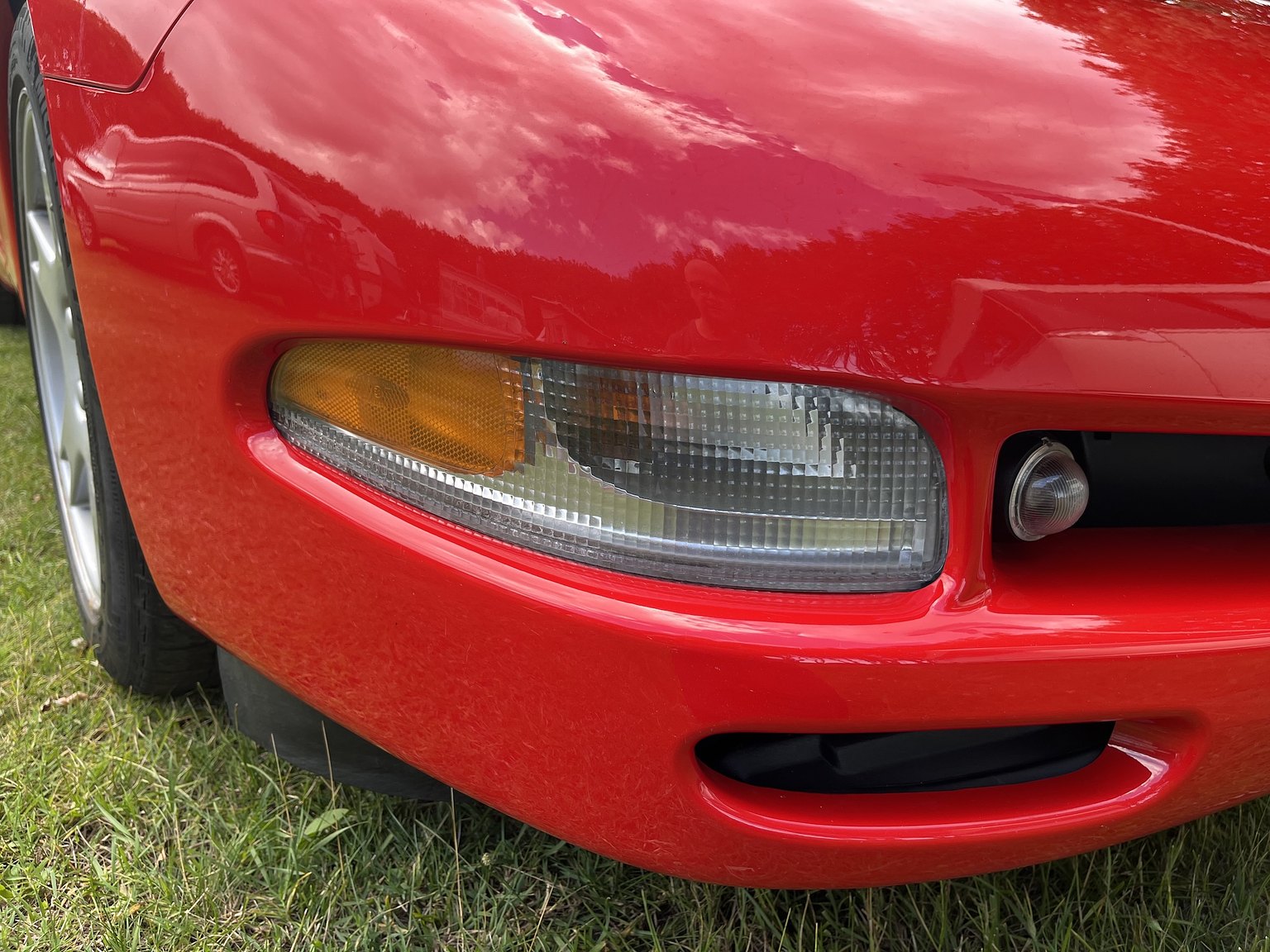 Exterior image of 2000 Chevrolet Corvette Cabriolet