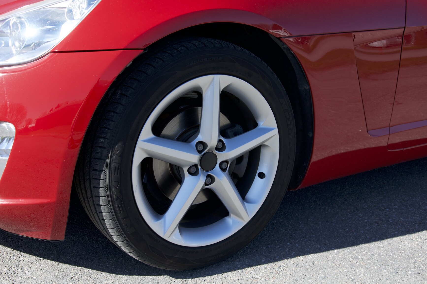 Exterior image of 2007 Opel GT 2.0 Turbo