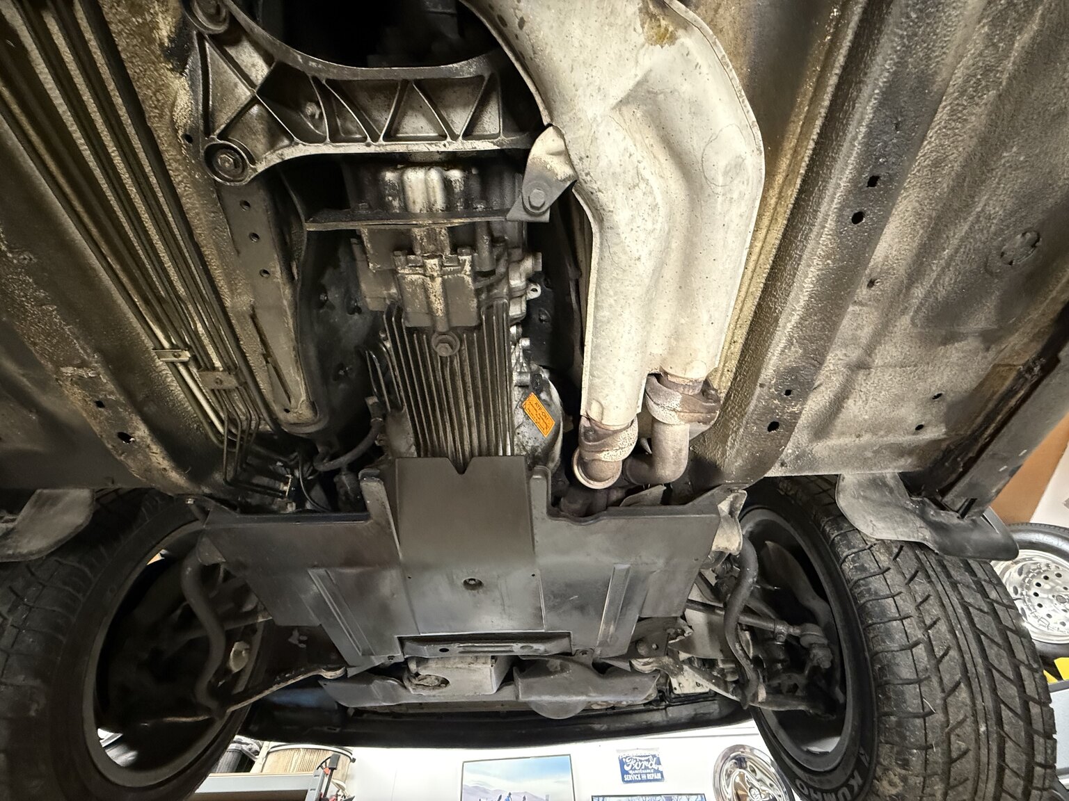 1989 BMW M5, Mekanik