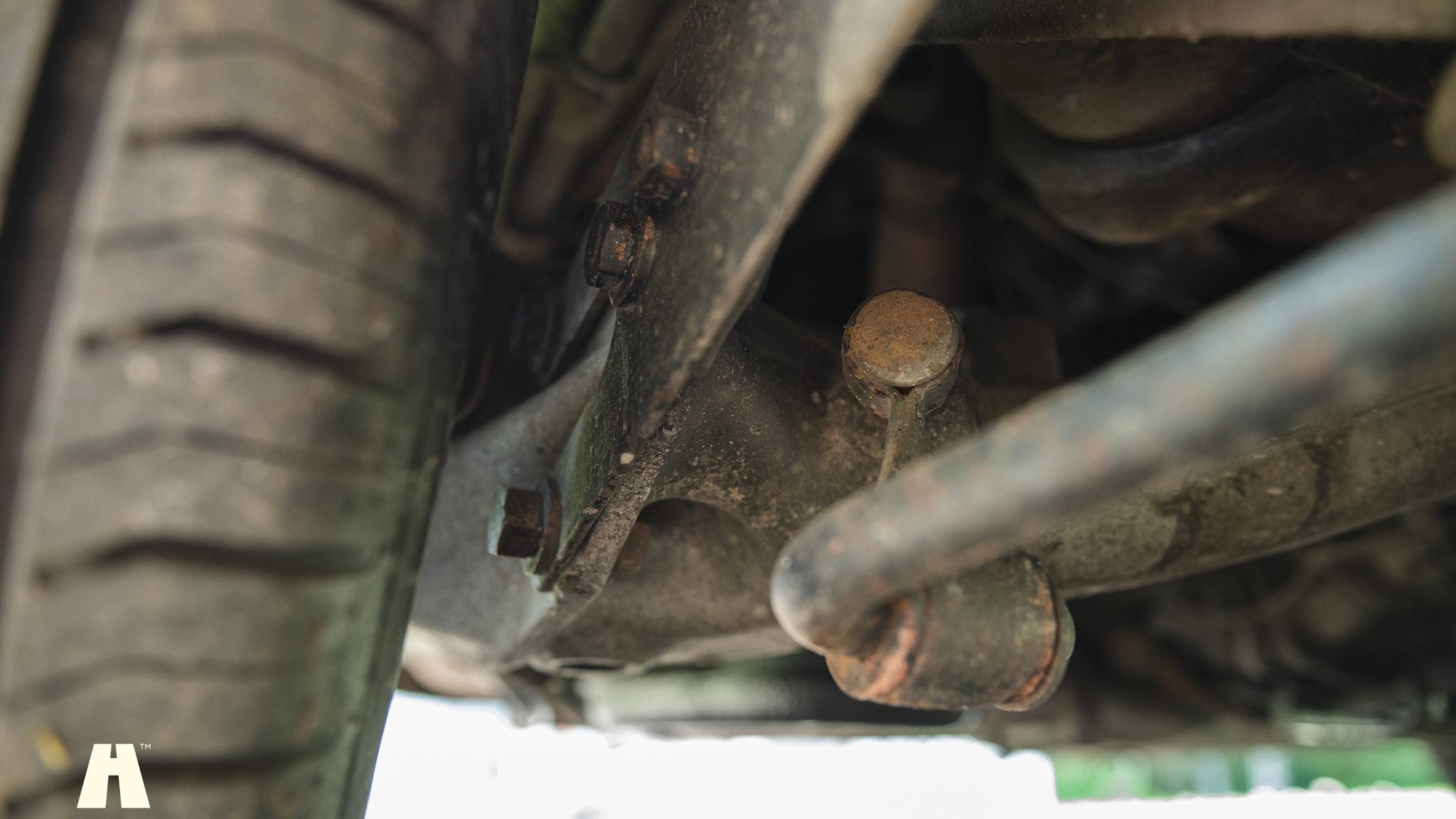 Image of 1976 Porsche 911 Targa mechanics