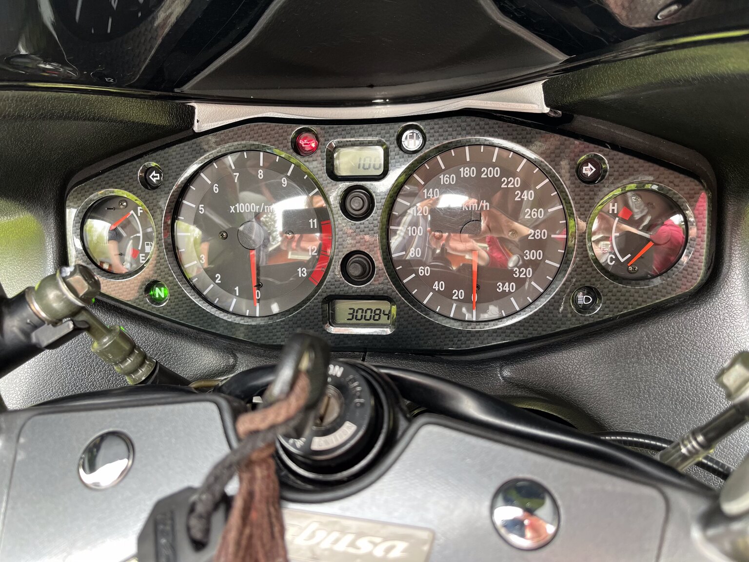 Exteriörbild på 1999 Suzuki GSX1300R Hayabusa