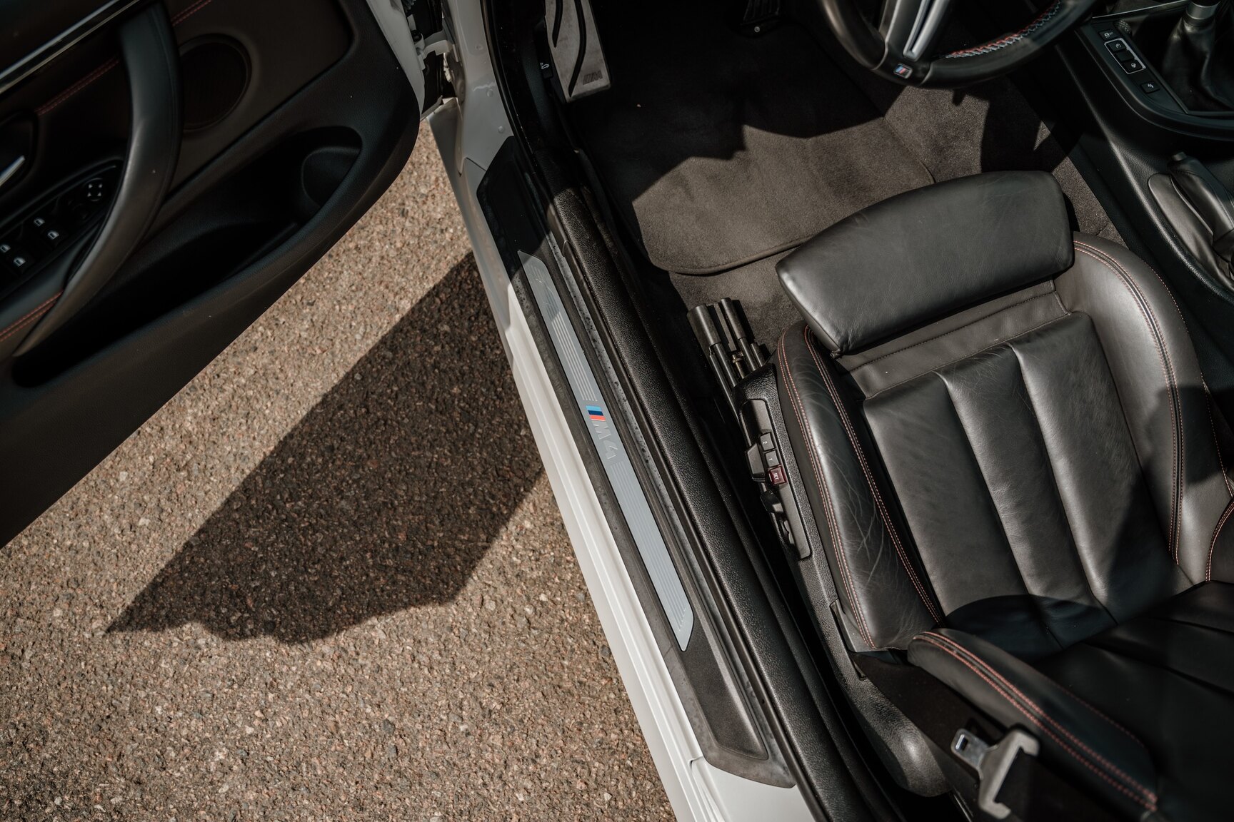 Interiörbild 2015 BMW M4 Cabriolet