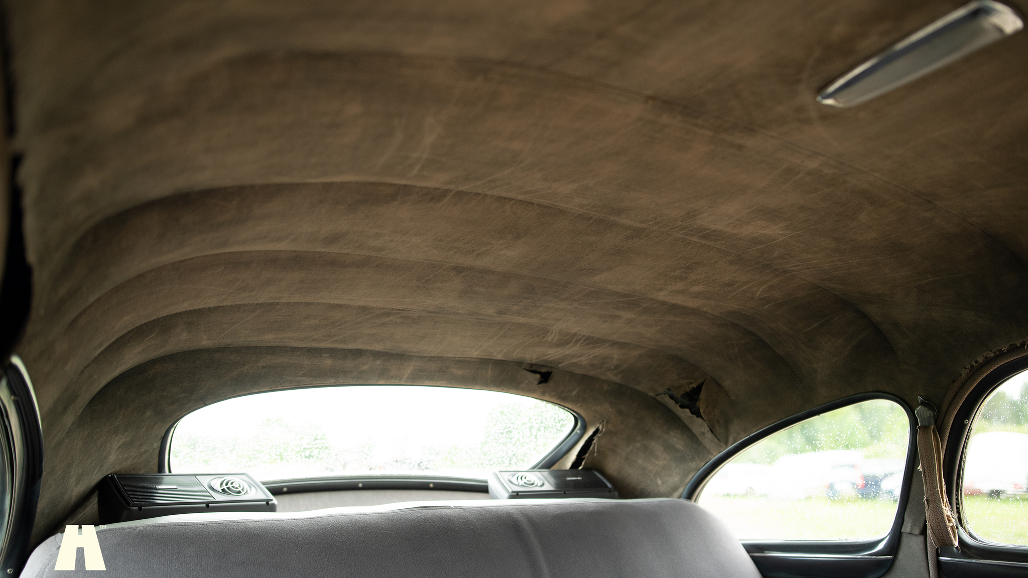 Interior image of 1949 Buick Super Eight (46)