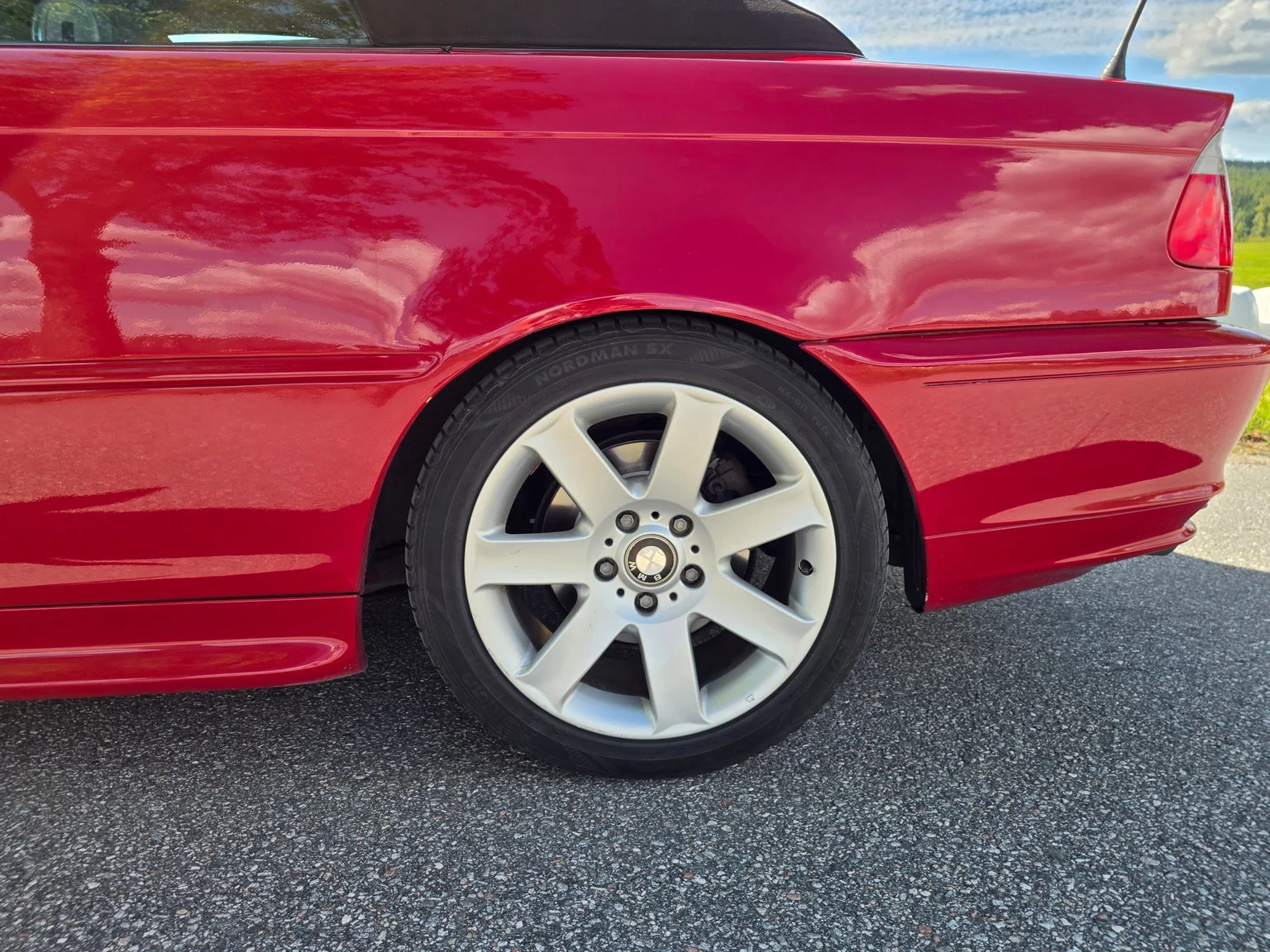 Aussenfoto 2002 BMW 330Ci Convertible (25)