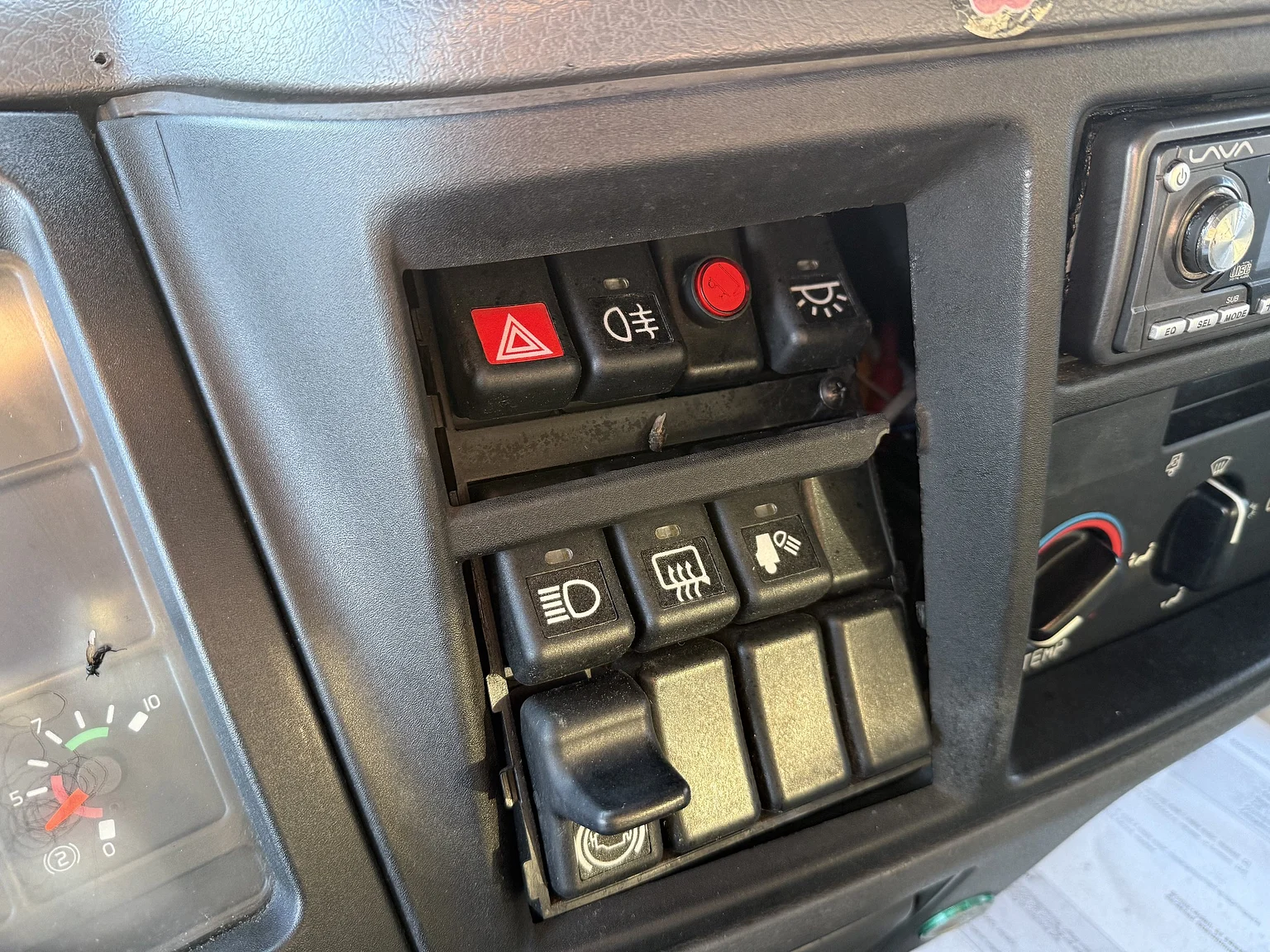 Aussenfoto 2000 Volvo FL6 4x2 - NO RESERVE (9)