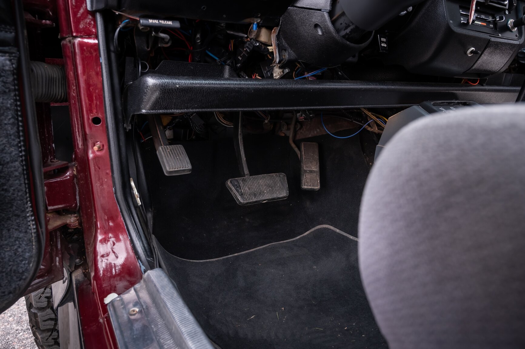 Interior image of 1981 AMC Eagle SX/4  (11)