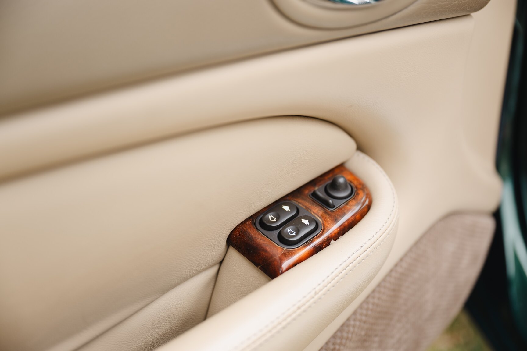 Interiörbild 2003 Jaguar XK8 Cabriolet