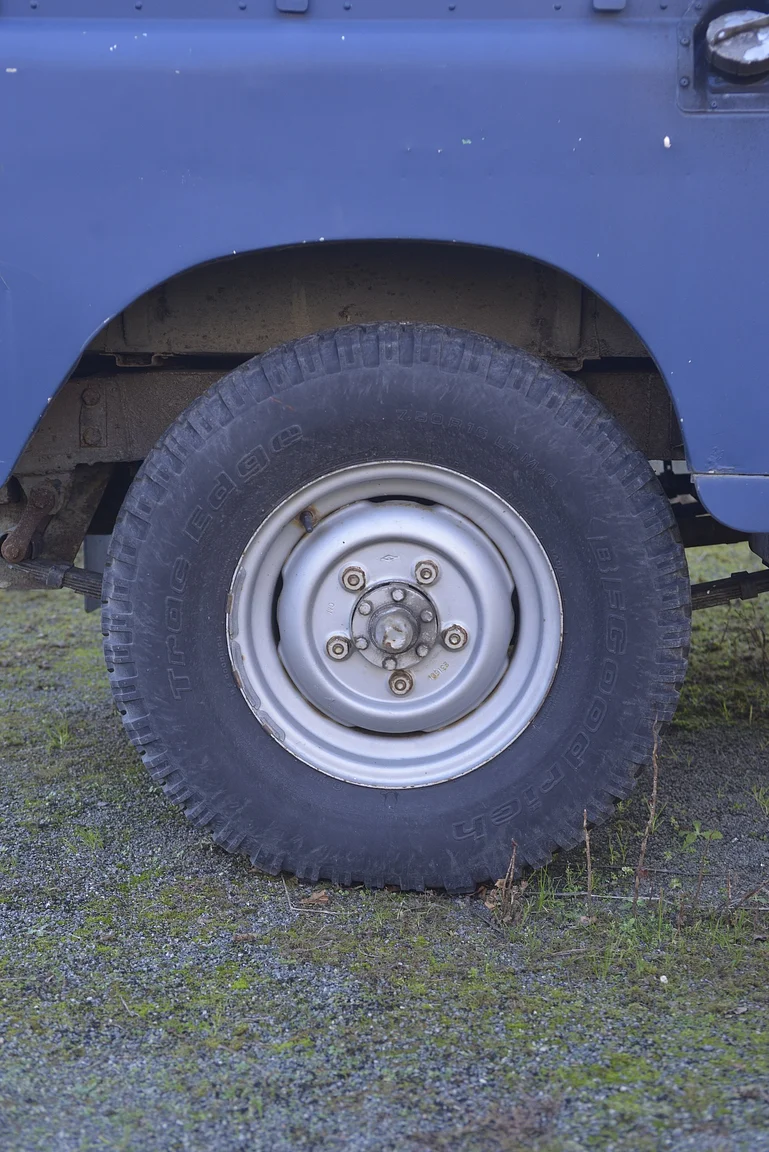 Exterior image of 1970 Land Rover Series 2 88 Pick up (10)