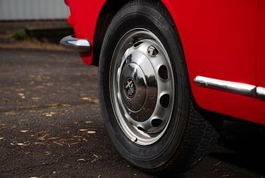 #<Image:0x00007fb040ea6918>