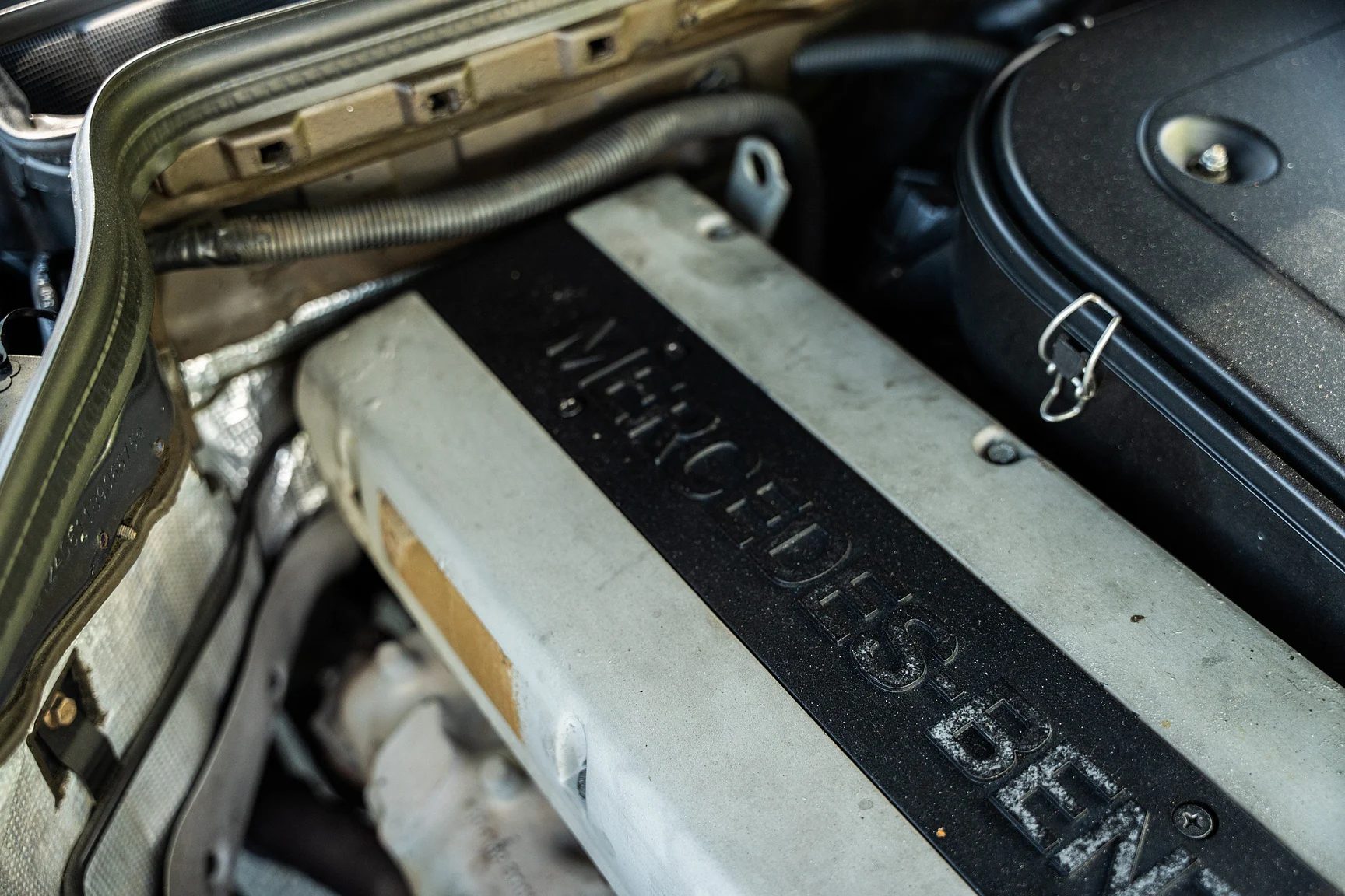 Image of 1993 Mercedes-Benz 300 CE-24 Cabriolet mechanics (14)