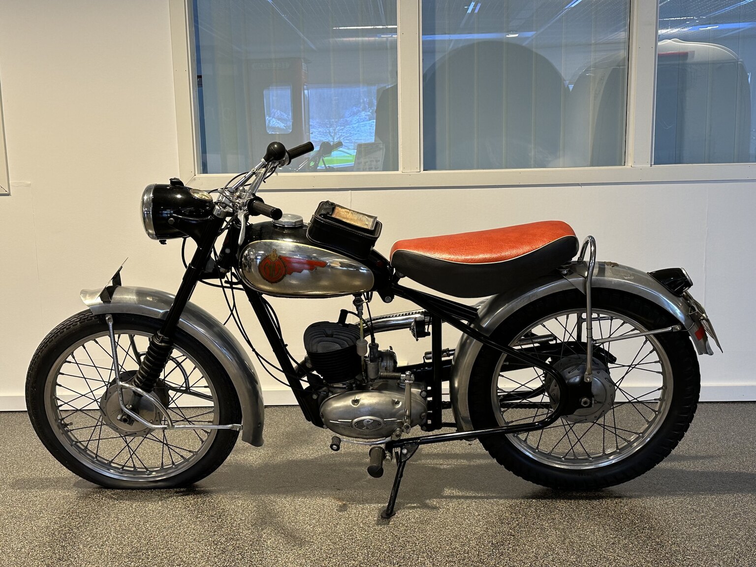 Exterior image of 1954 NV 23 Supersport