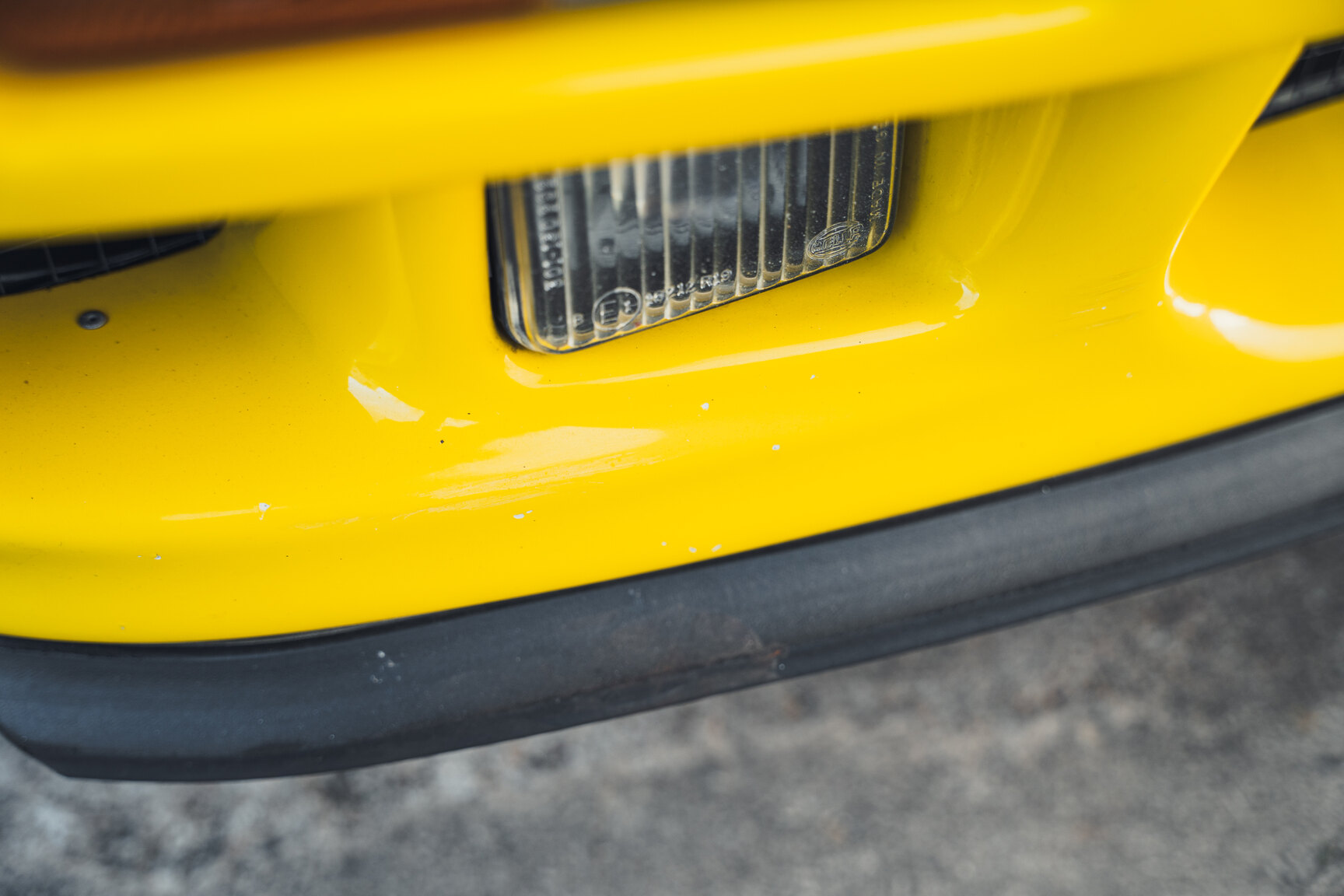 Exterior image of 1989 Lotus Esprit Turbo SE
