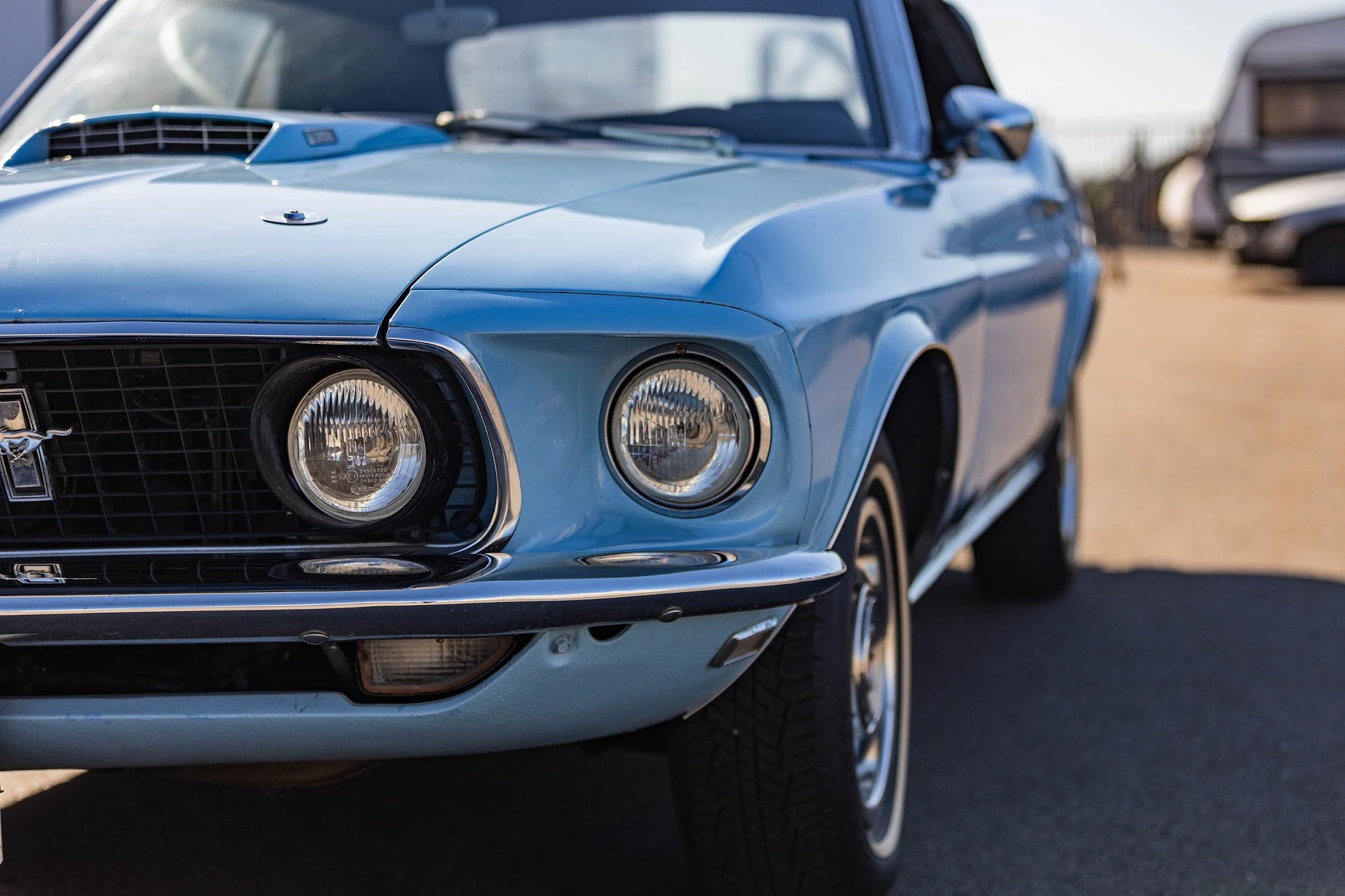 Exteriörbild på 1969 Ford Mustang GT Cabriolet "M-code" (27)