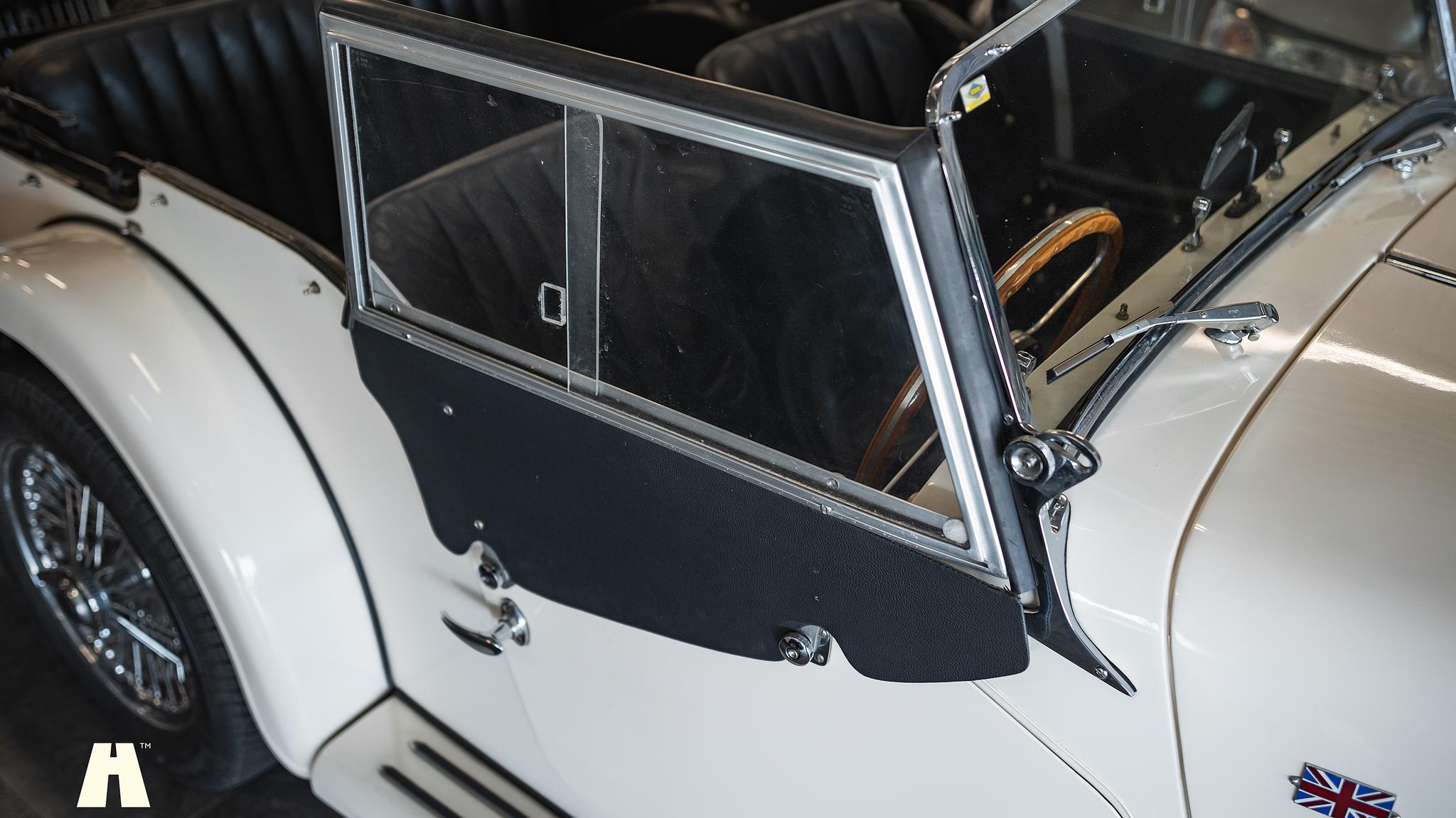 Exteriörbild på 1954 Morgan Plus 4 