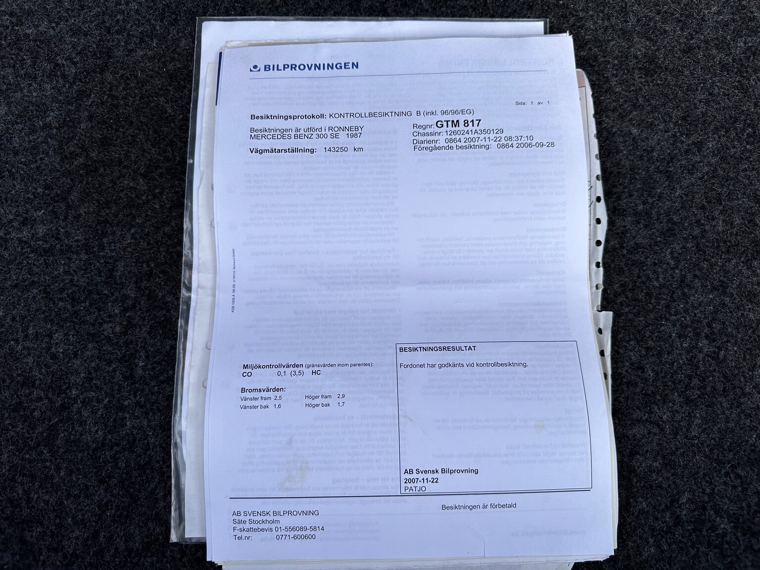 Dokumentation för 1987 Mercedes 300 SE