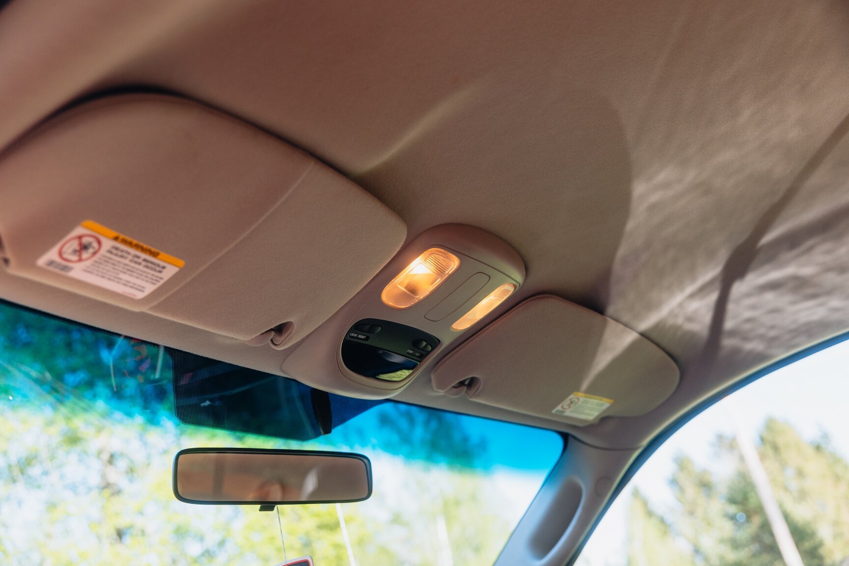 Interior image of 2004 Dodge Ram HEMI GTX 