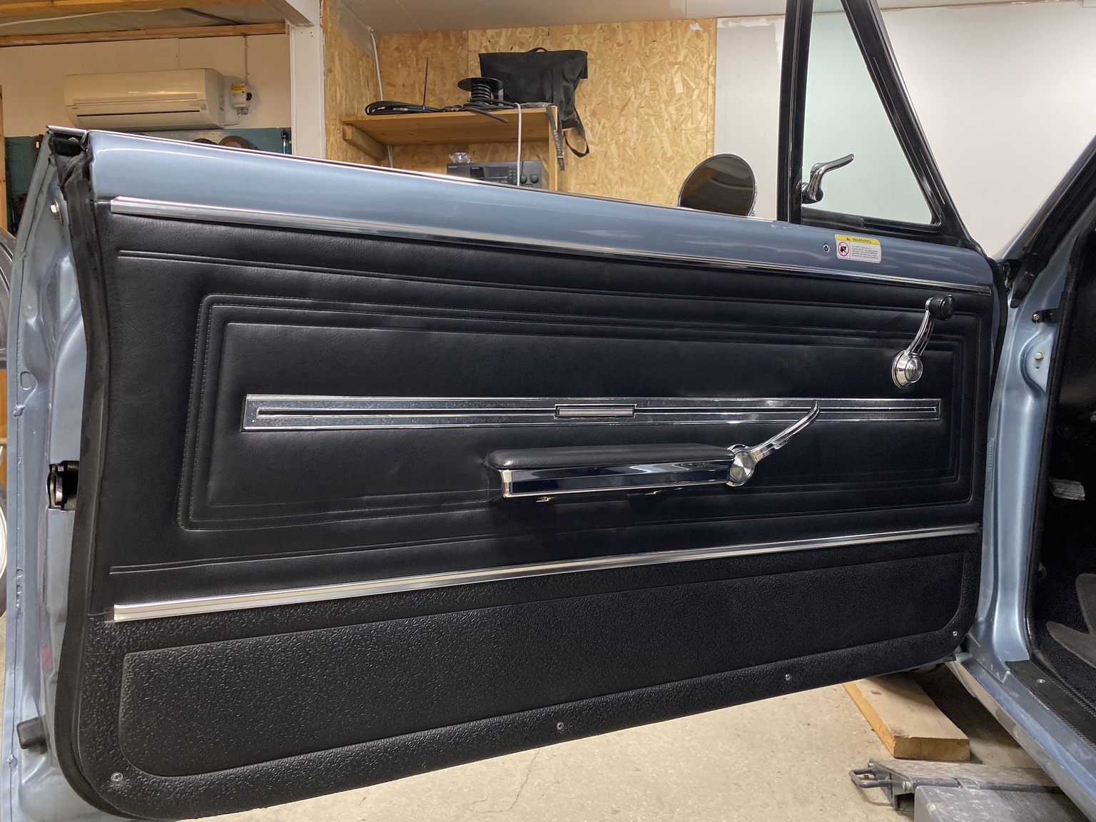 Interior image of 1966 Chevrolet Chevelle Malibu Pro Touring (3)