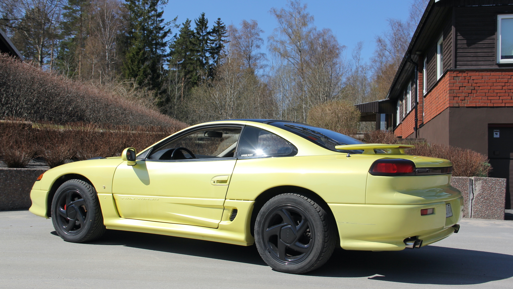 Exterior image of 1992 Dodge Stealth (8)
