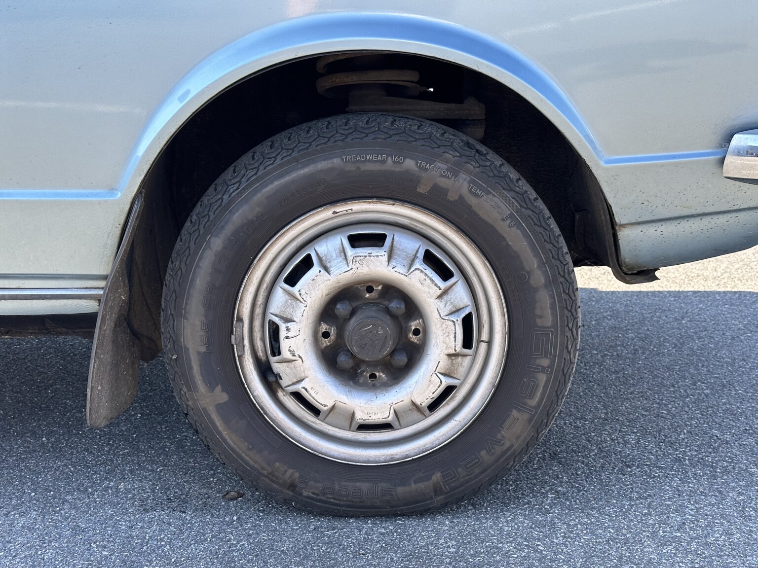 Exterior image of 1974 Volkswagen Passat Two Door