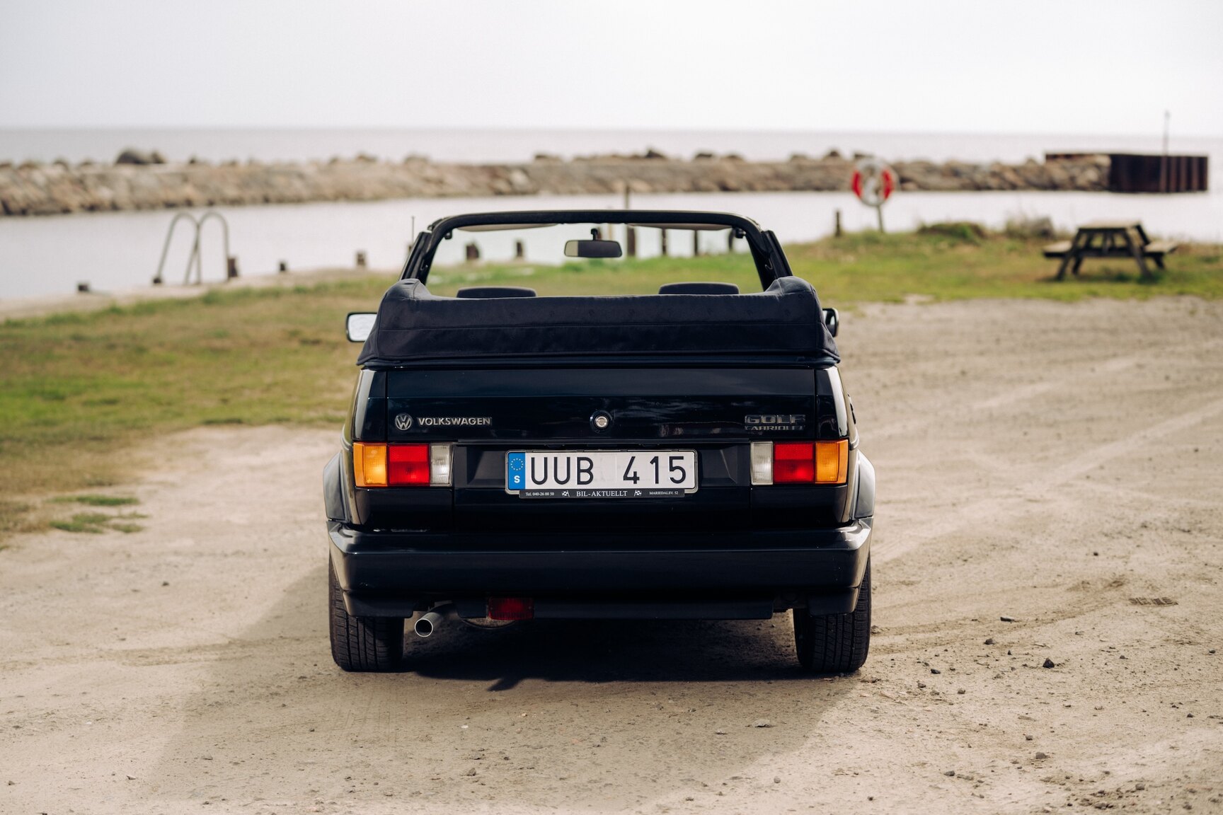 Exterior image of 1991 VW Golf Cabriolet "Etienne Aigner Edition"