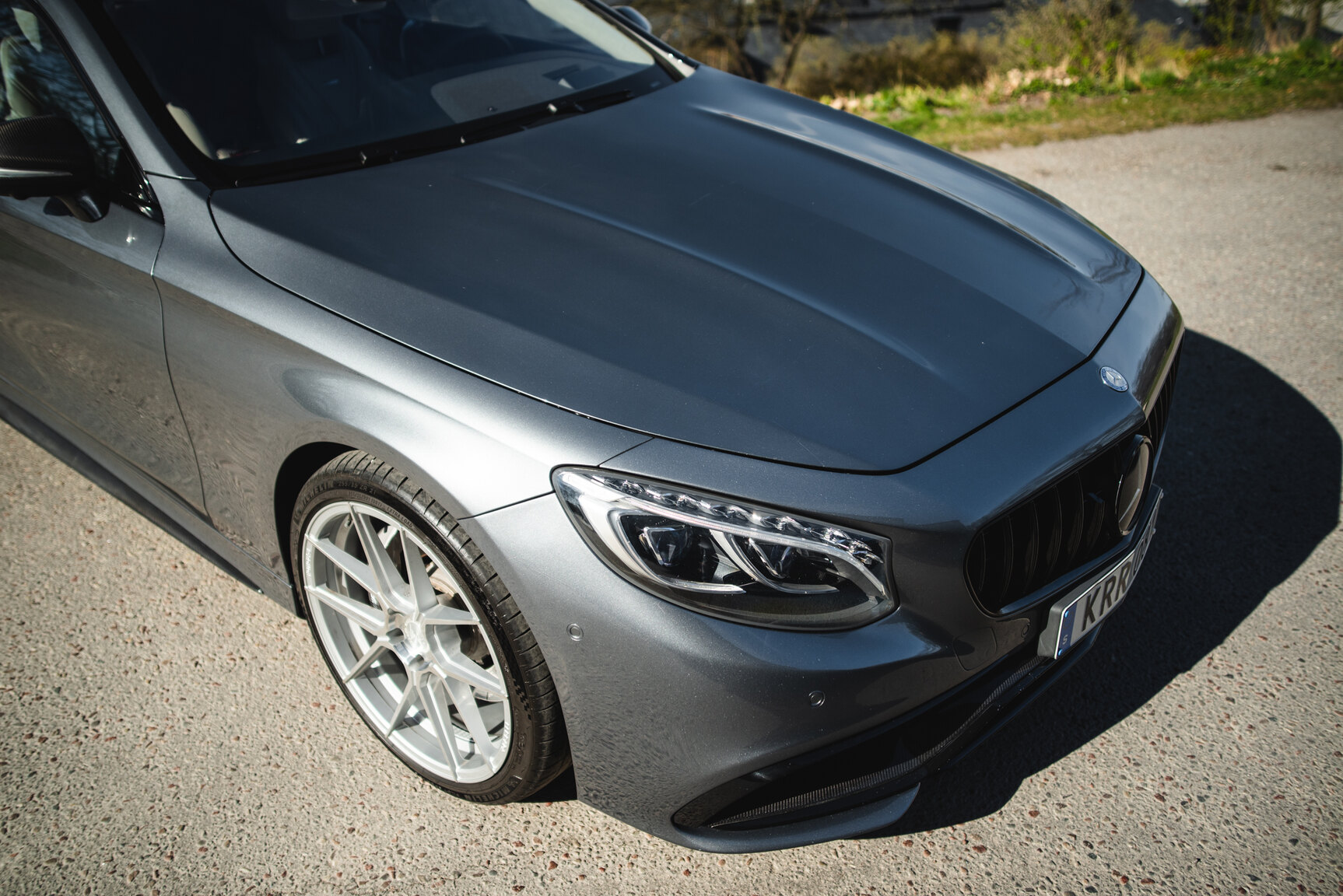Exteriörbild på 2016 Mercedes-Benz S63 AMG 4MATIC Coupé