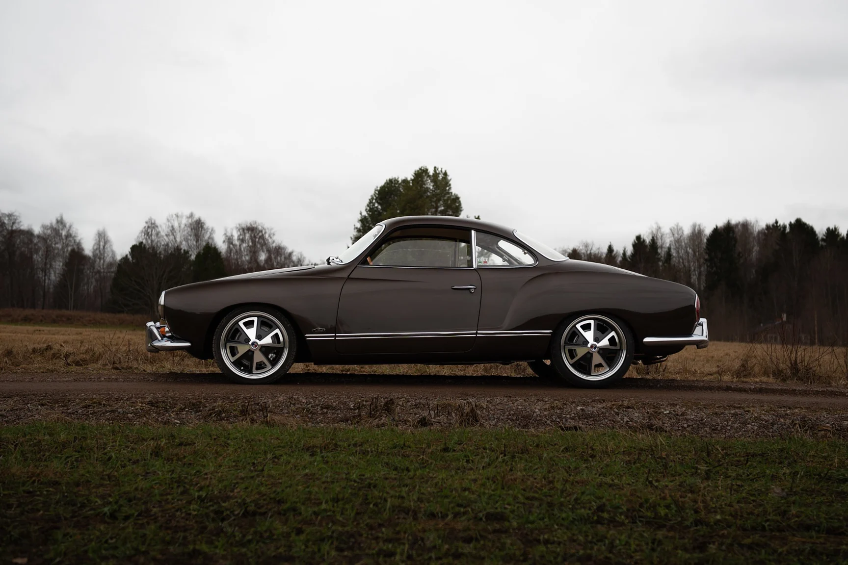 Aussenfoto 1962 Volkswagen 1200 Karmann Coupe (25)