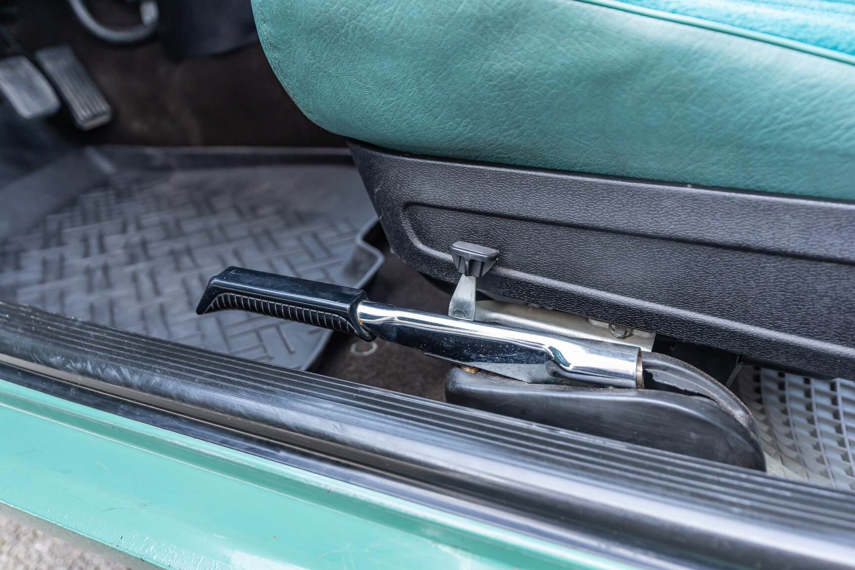 Interior image of 1973 Volvo 144