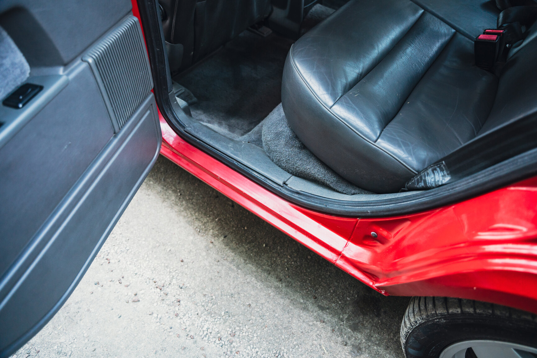 Innenraumfoto von 1990 VOLVO 740 Turbo