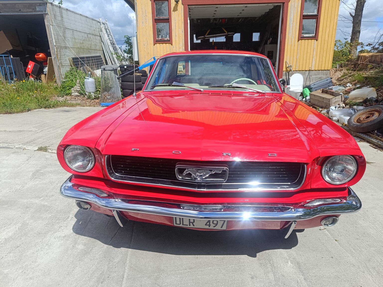 Exterior image of 1966 Ford Mustang Hardtop 3.3 