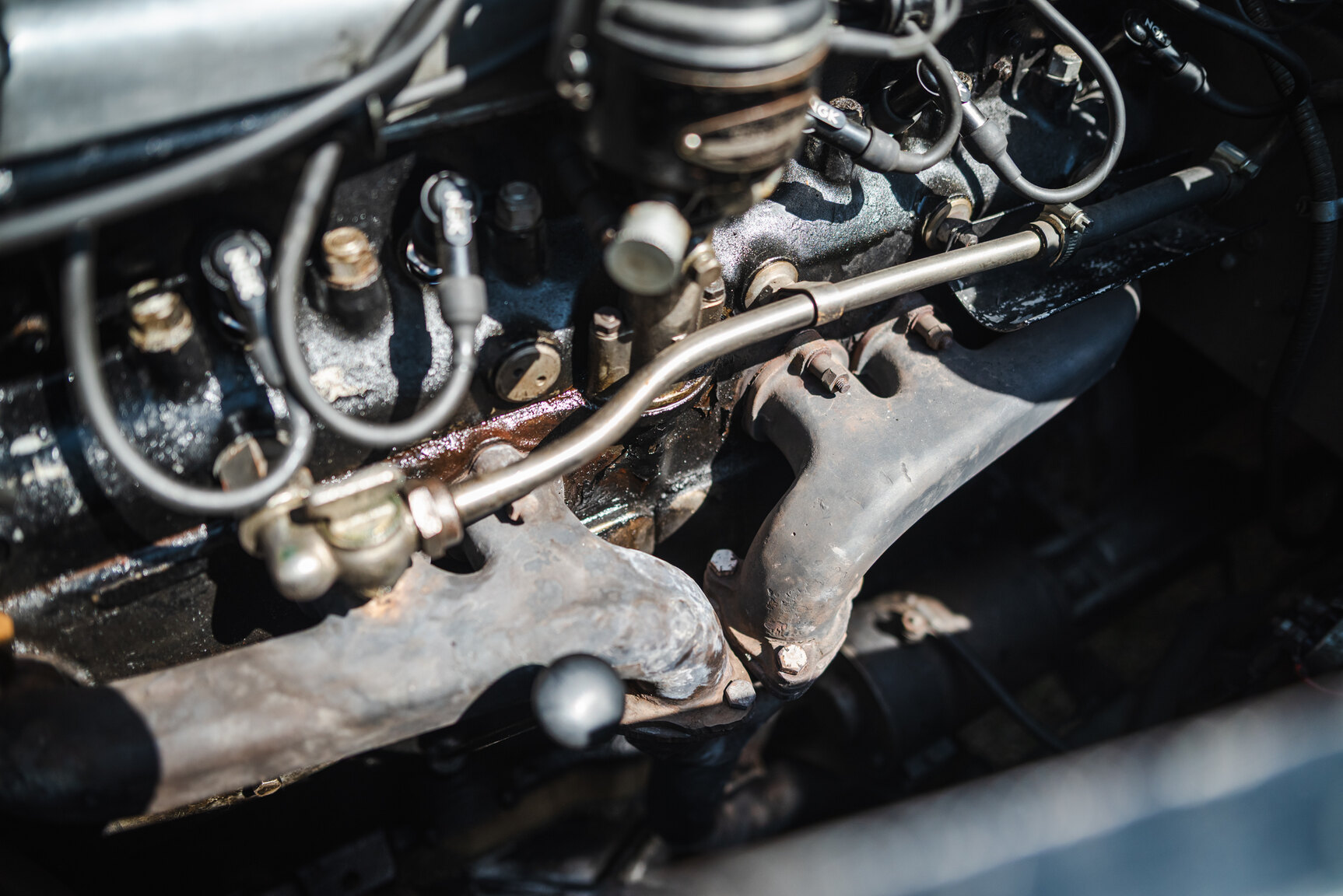 Image of 1950 Bentley 4 1/4 Litre mechanics