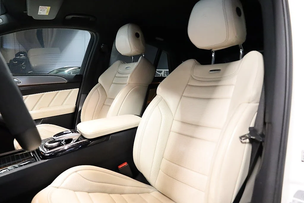 Bild von 2017 Mercedes-Benz GLE (14)