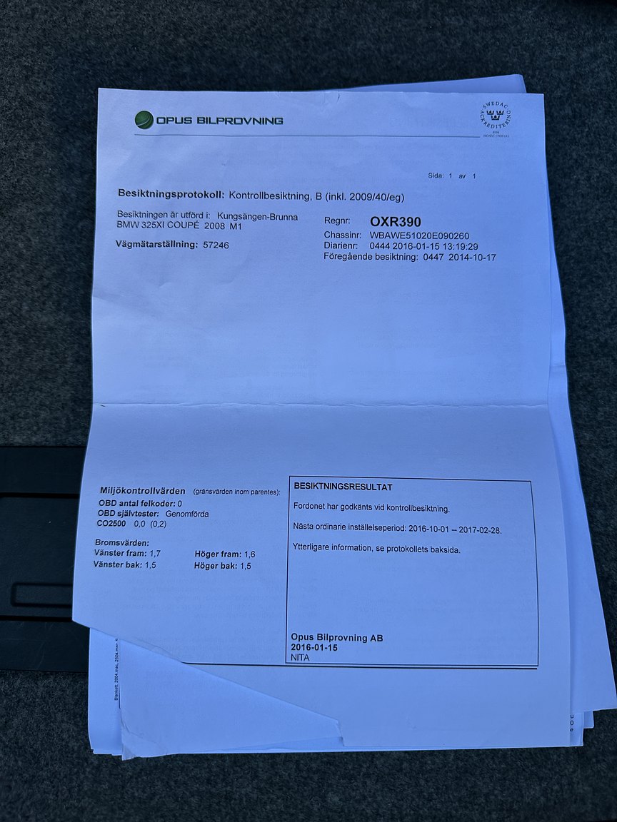 Dokumentation, 2009 BMW 325Xi