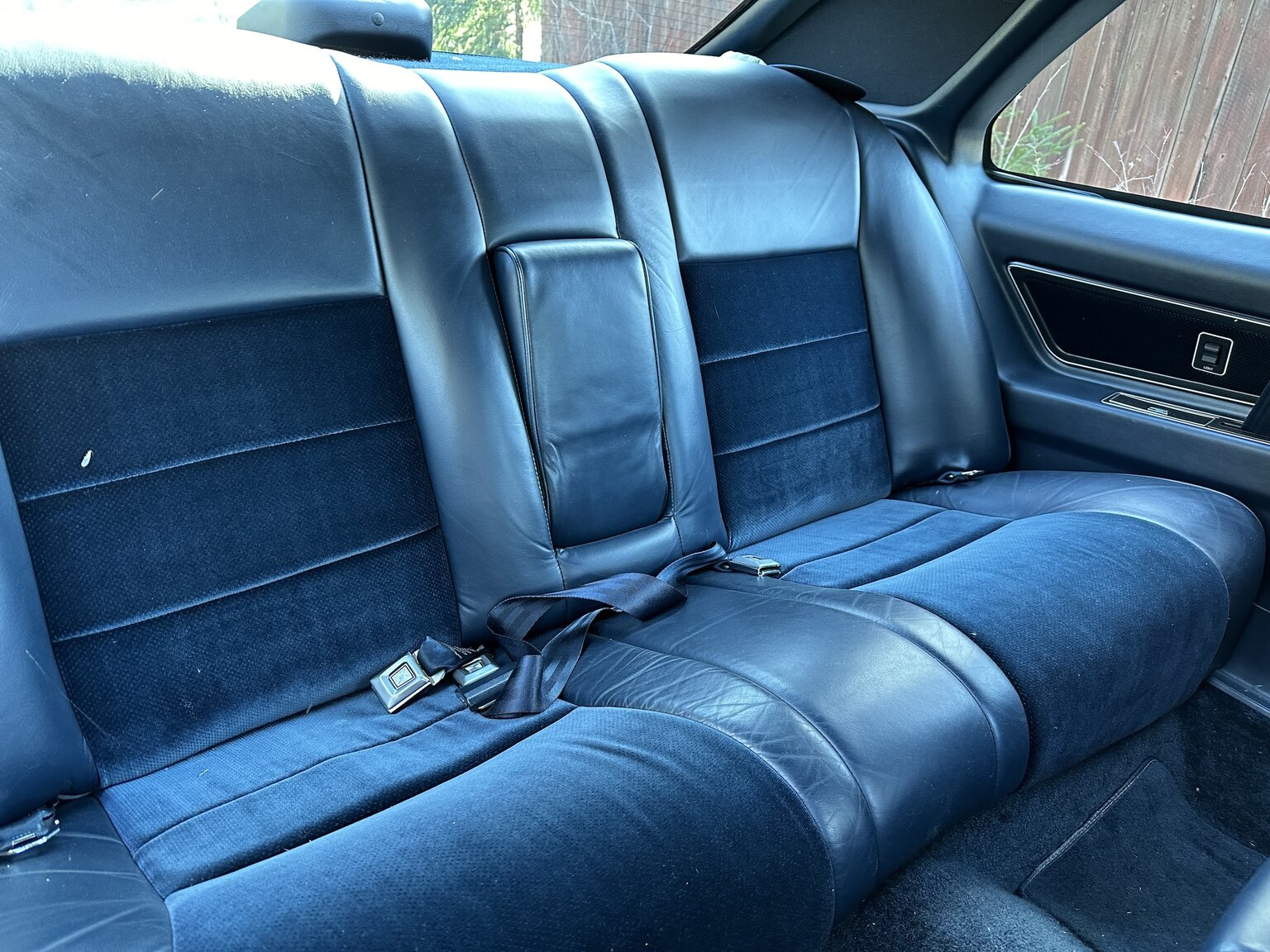 Innenraumfoto von 1987 Lincoln Mark VII LSC