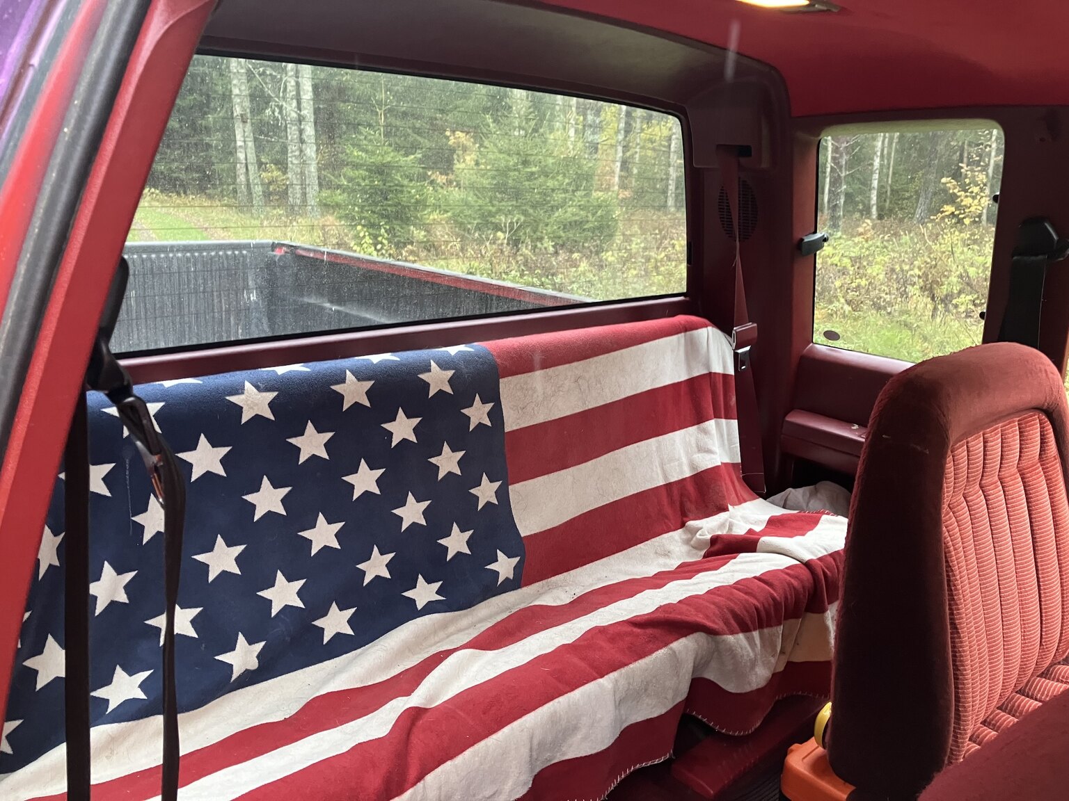 Interior image of 1991 Chevrolet K2500 Extended Cab 5.7 V8 4WD Pickup