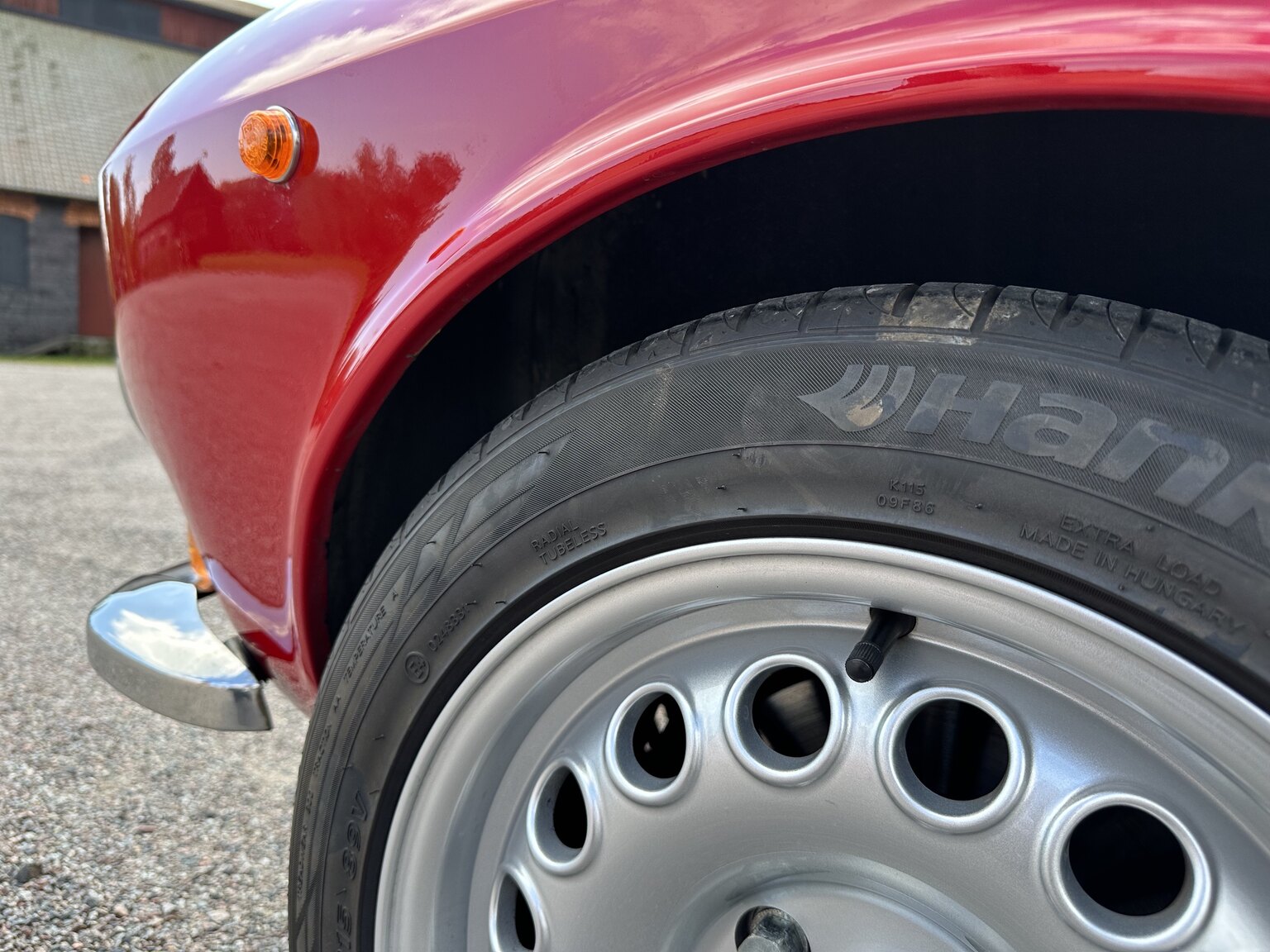 Exteriörbild på 1972 Alfa Romeo 2000 GTV Bertone Coupé