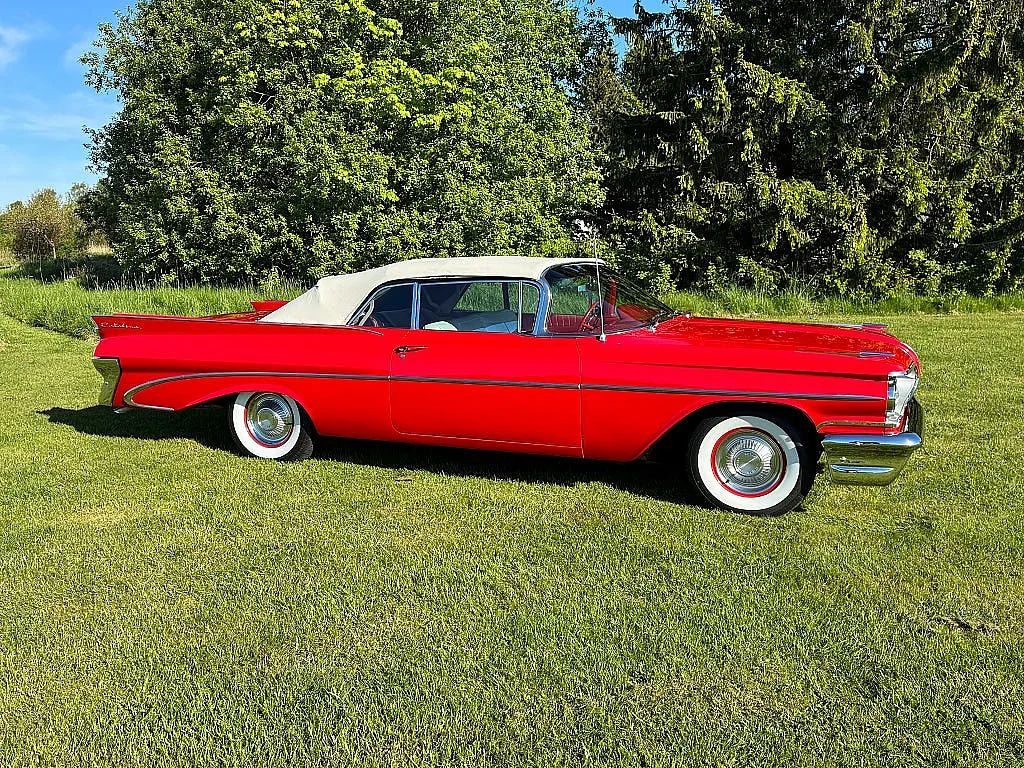 Bild von 1959 Pontiac Catalina (22)