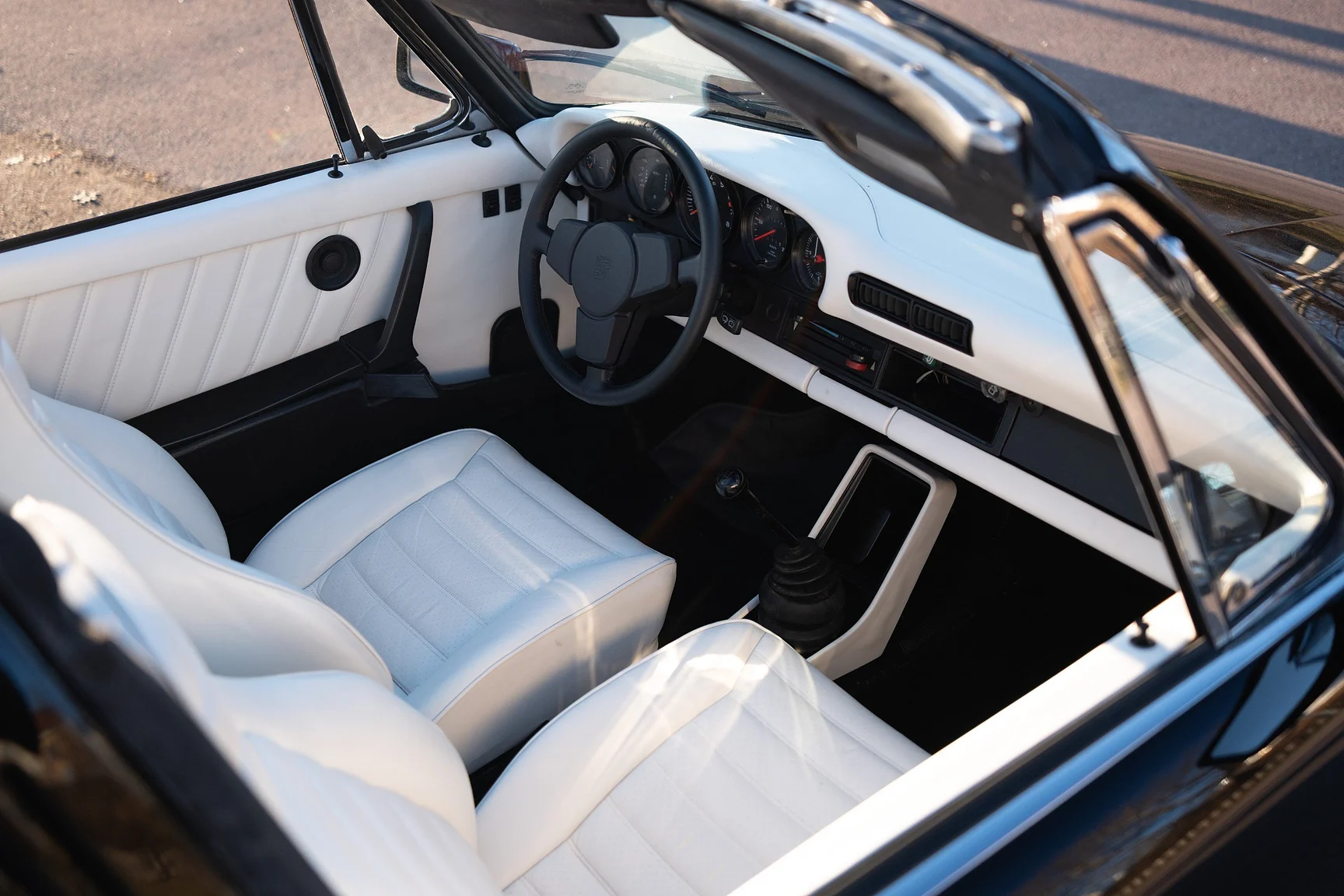 Innenraumfoto von 1976 Porsche 911 Targa Flachbau - Josef Zirkelbach DP (33)