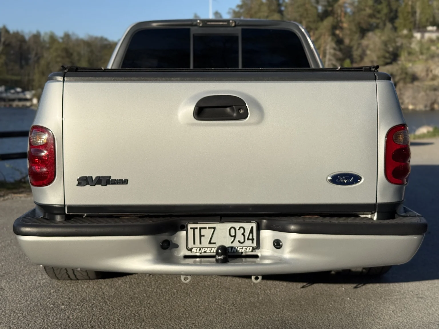 Exterior image of 2002 Ford F 150 Lightning / Kenne Bell (30)