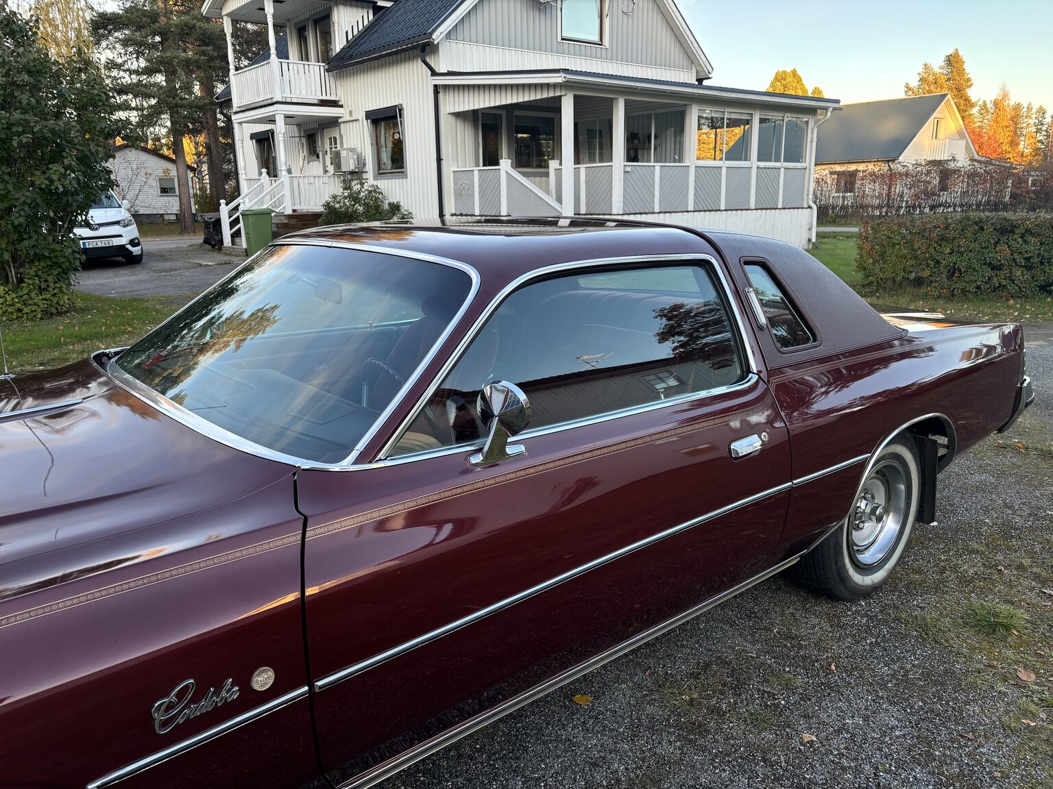 Aussenfoto 1976 Chrysler Cordoba