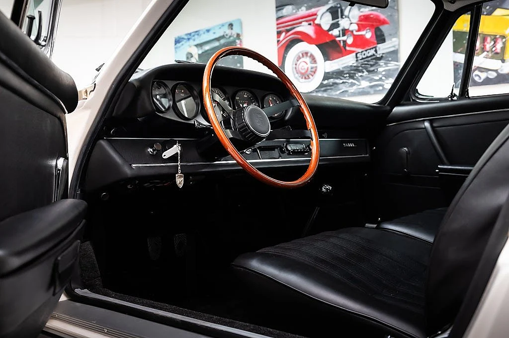 Bild von 1968 Porsche 911 (23)