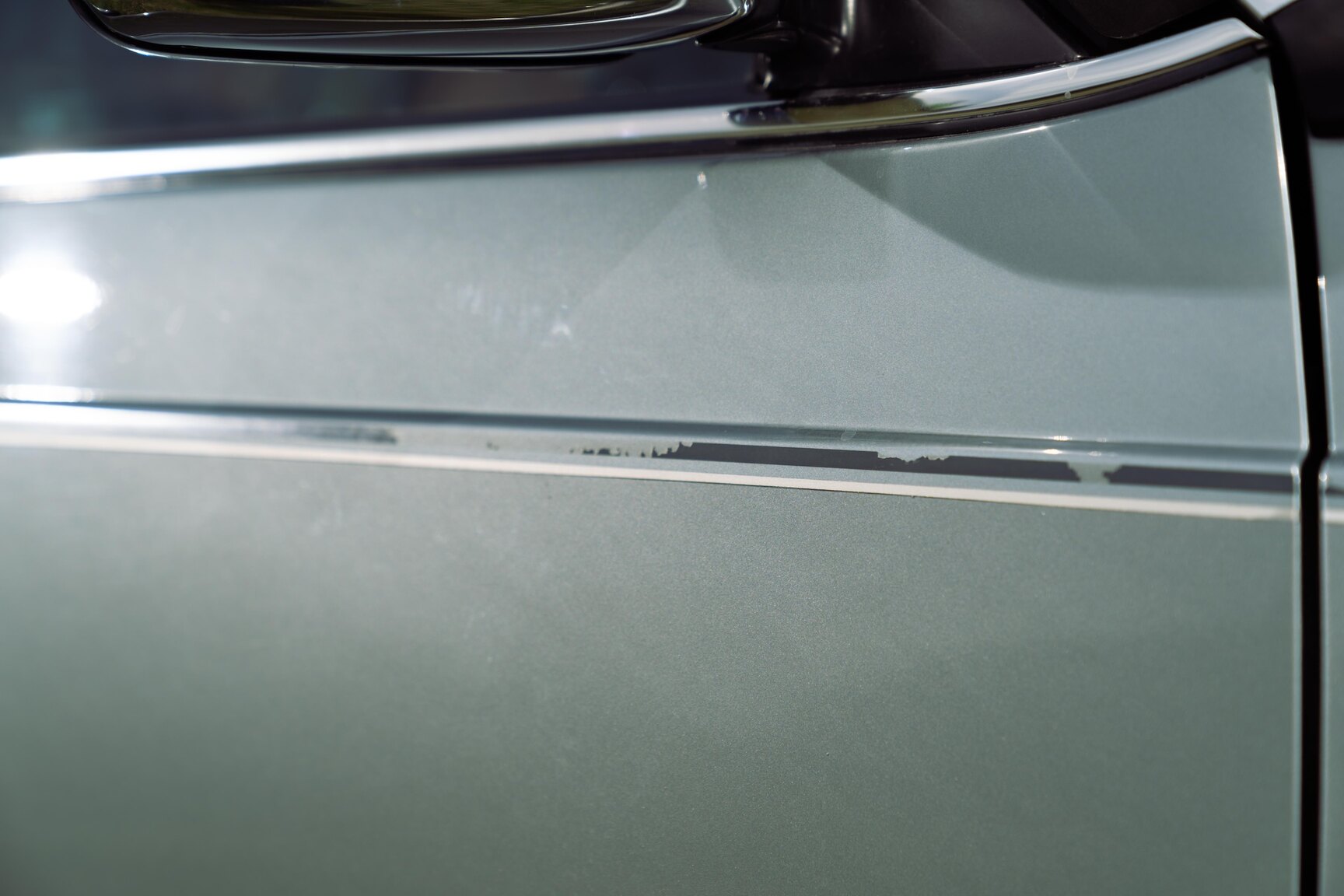 Exterior image of 1986 BMW 635 CSi (63)